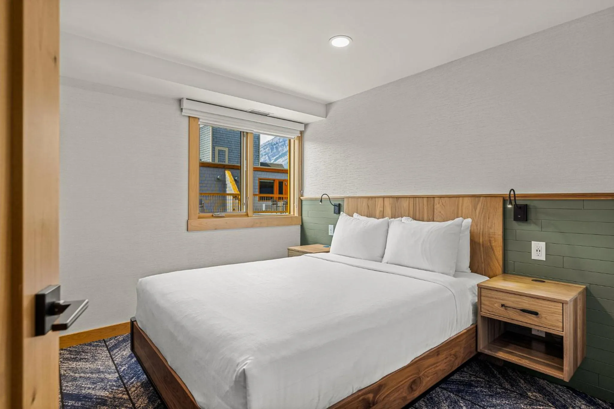 Bedroom, Bed in Hotel Canoe and Suites