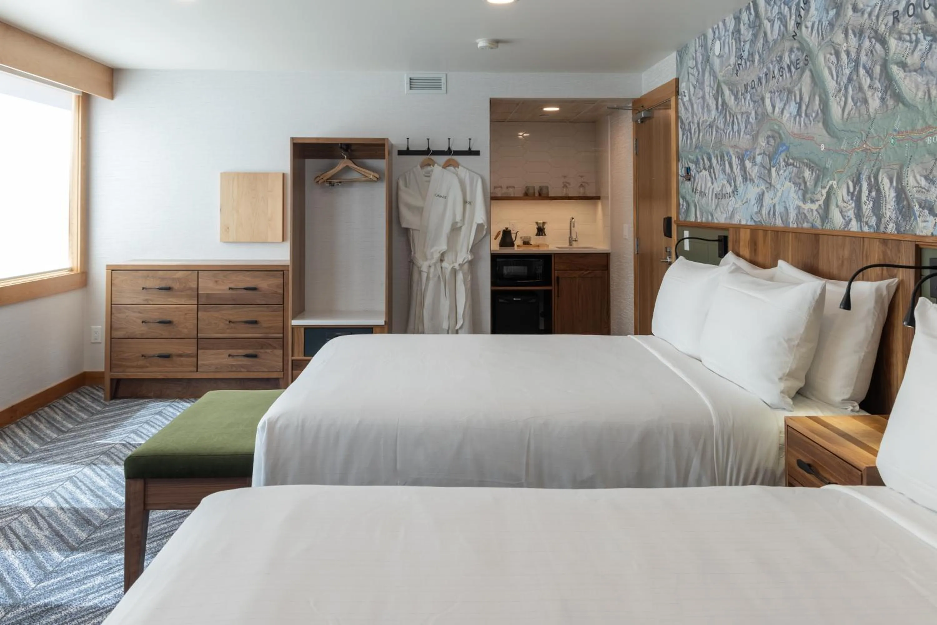 Bed in Hotel Canoe and Suites