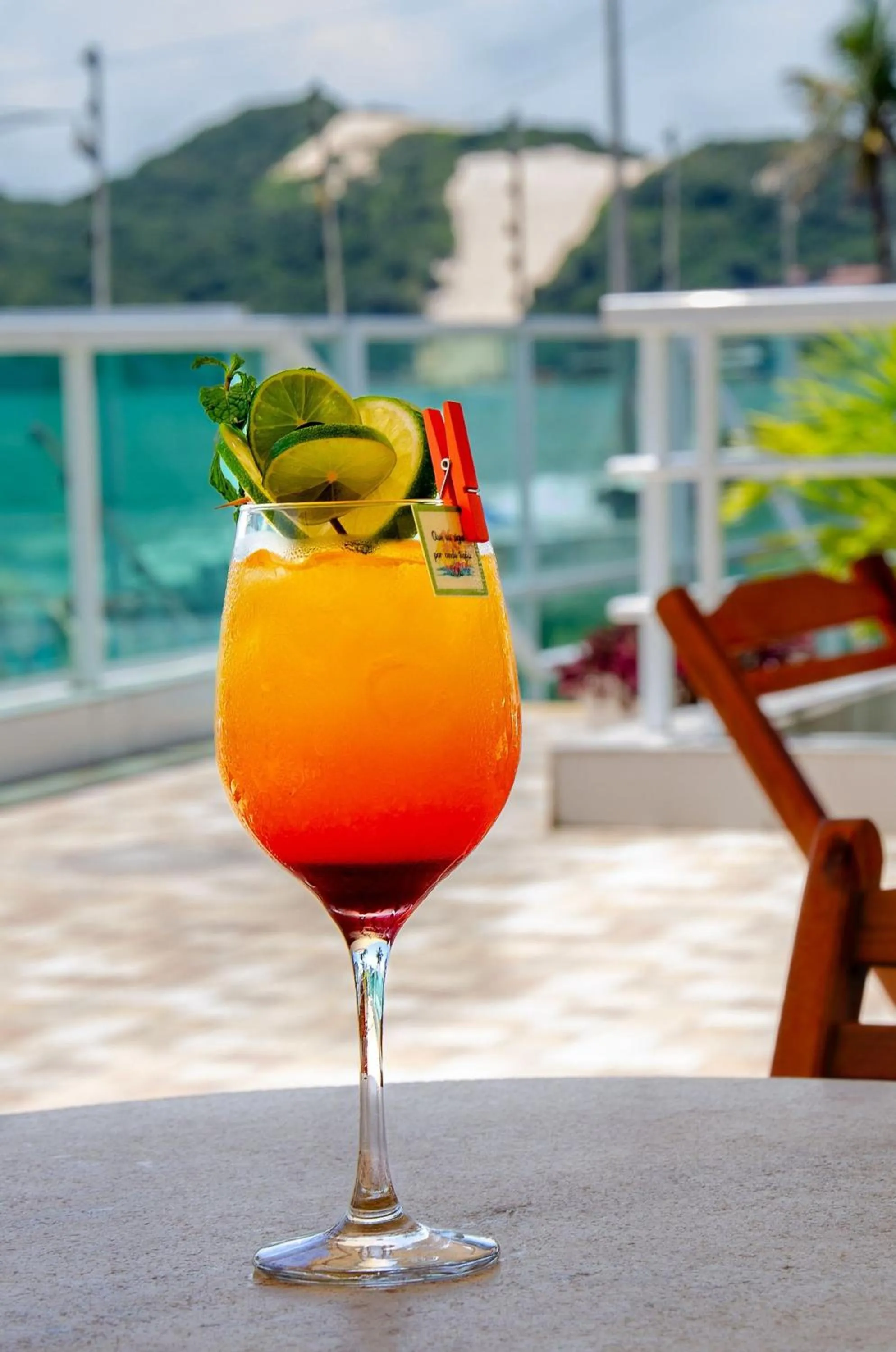 Day in Suíte PÉ NA AREIA com PISCINA, WIFI e ESTACIONAMENTO em PONTA NEGRA