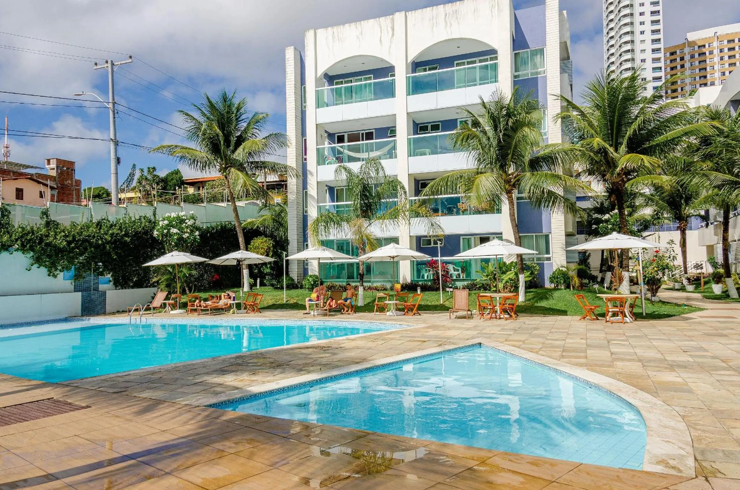Property building in Suíte PÉ NA AREIA com PISCINA, WIFI e ESTACIONAMENTO em PONTA NEGRA