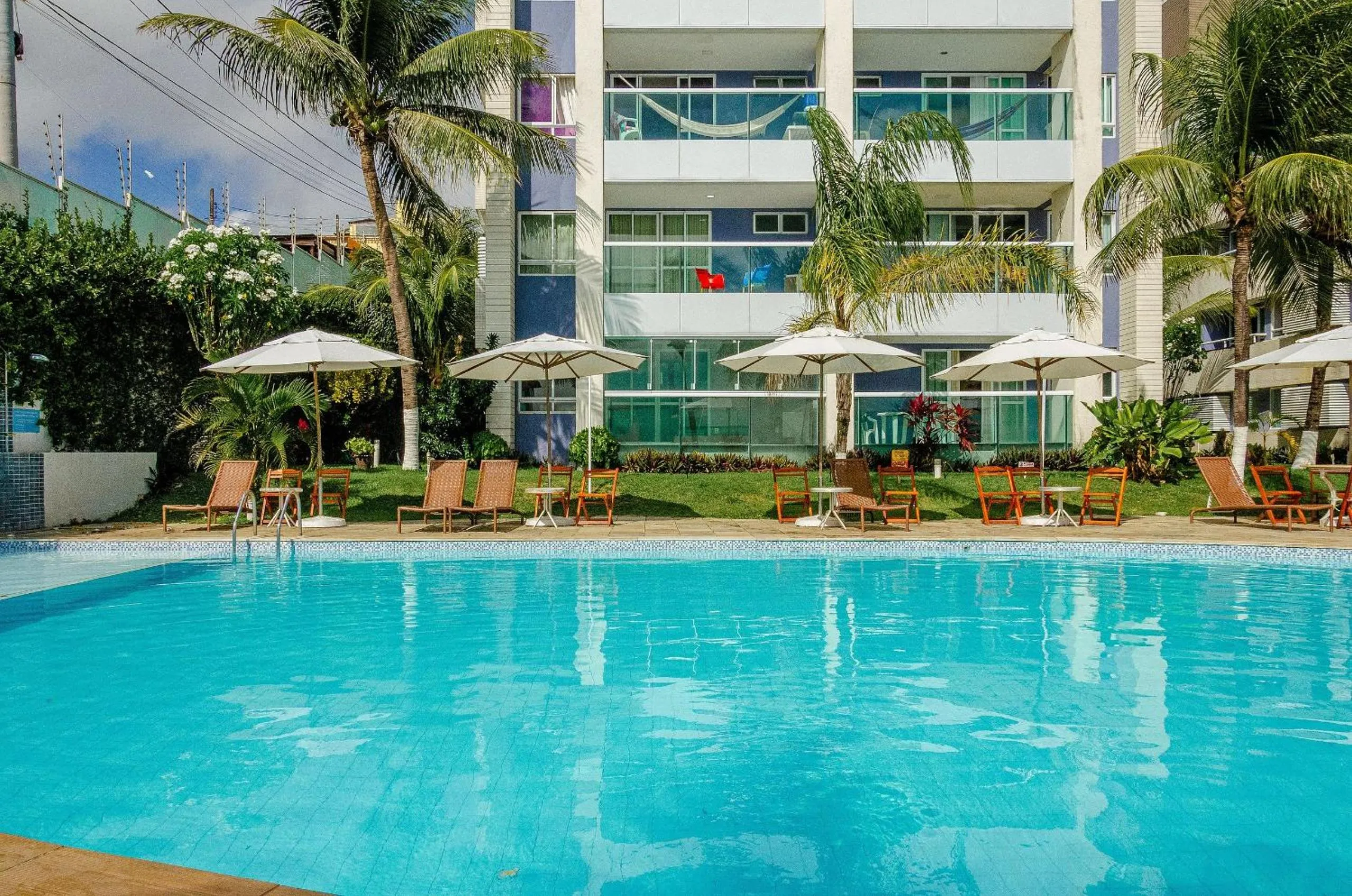 Property building in Suíte PÉ NA AREIA com PISCINA, WIFI e ESTACIONAMENTO em PONTA NEGRA