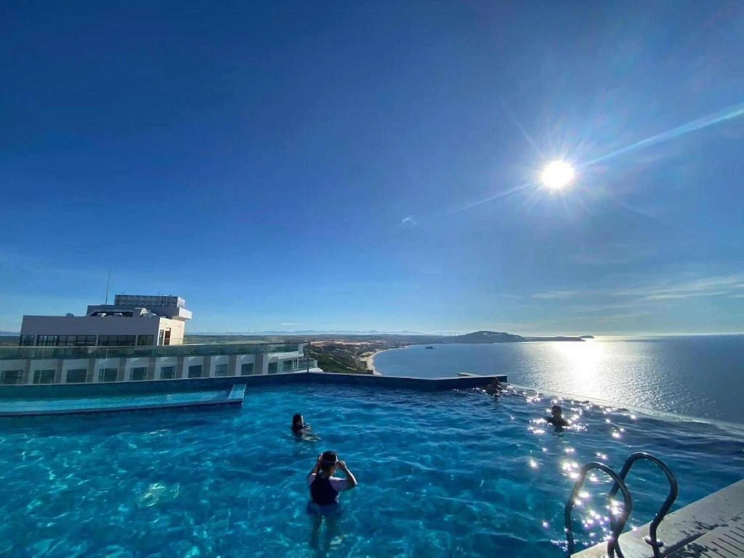 People in Mandala Cham Bay Mũi Né