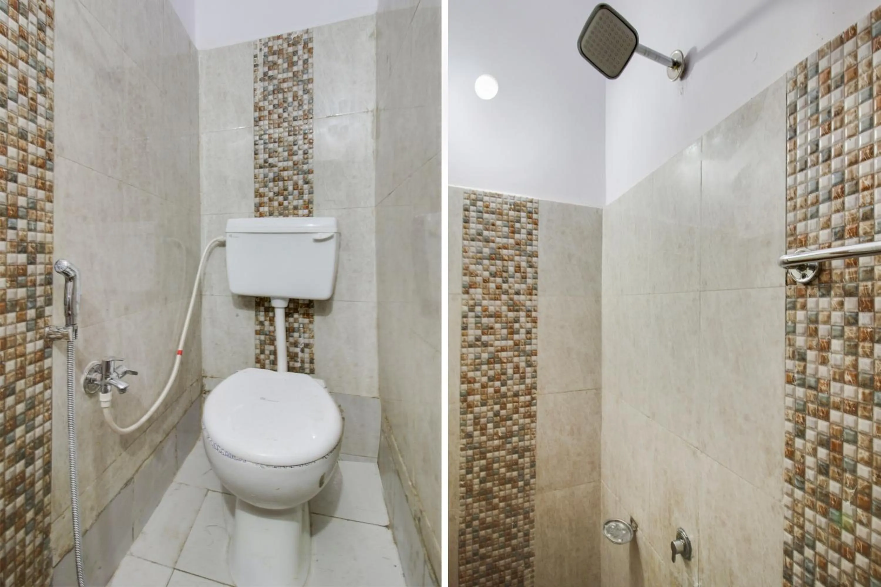 Facade/entrance in Hotel O by OYO Sawariya Regency