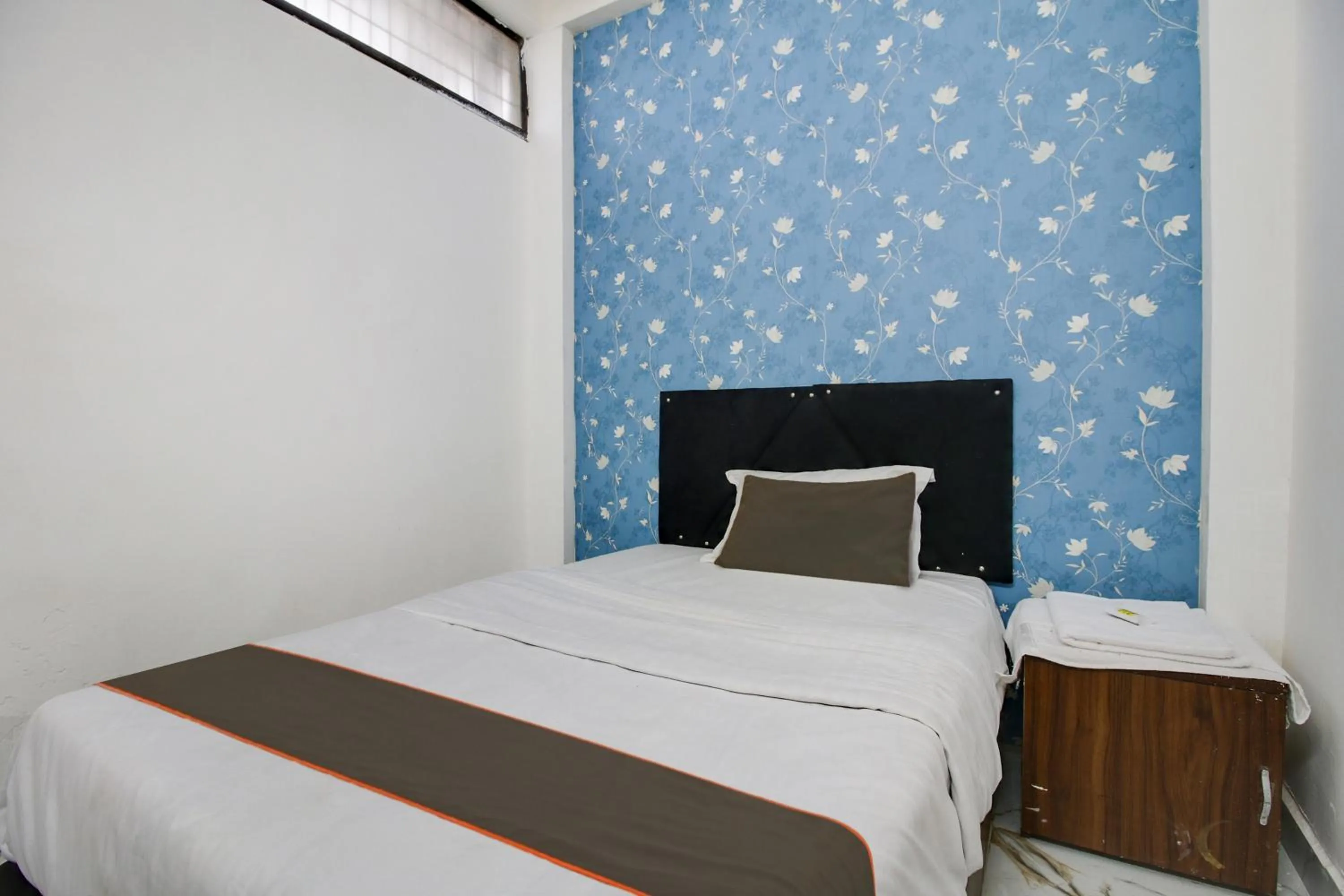 Bedroom, Bed in Hotel O by OYO Sawariya Regency