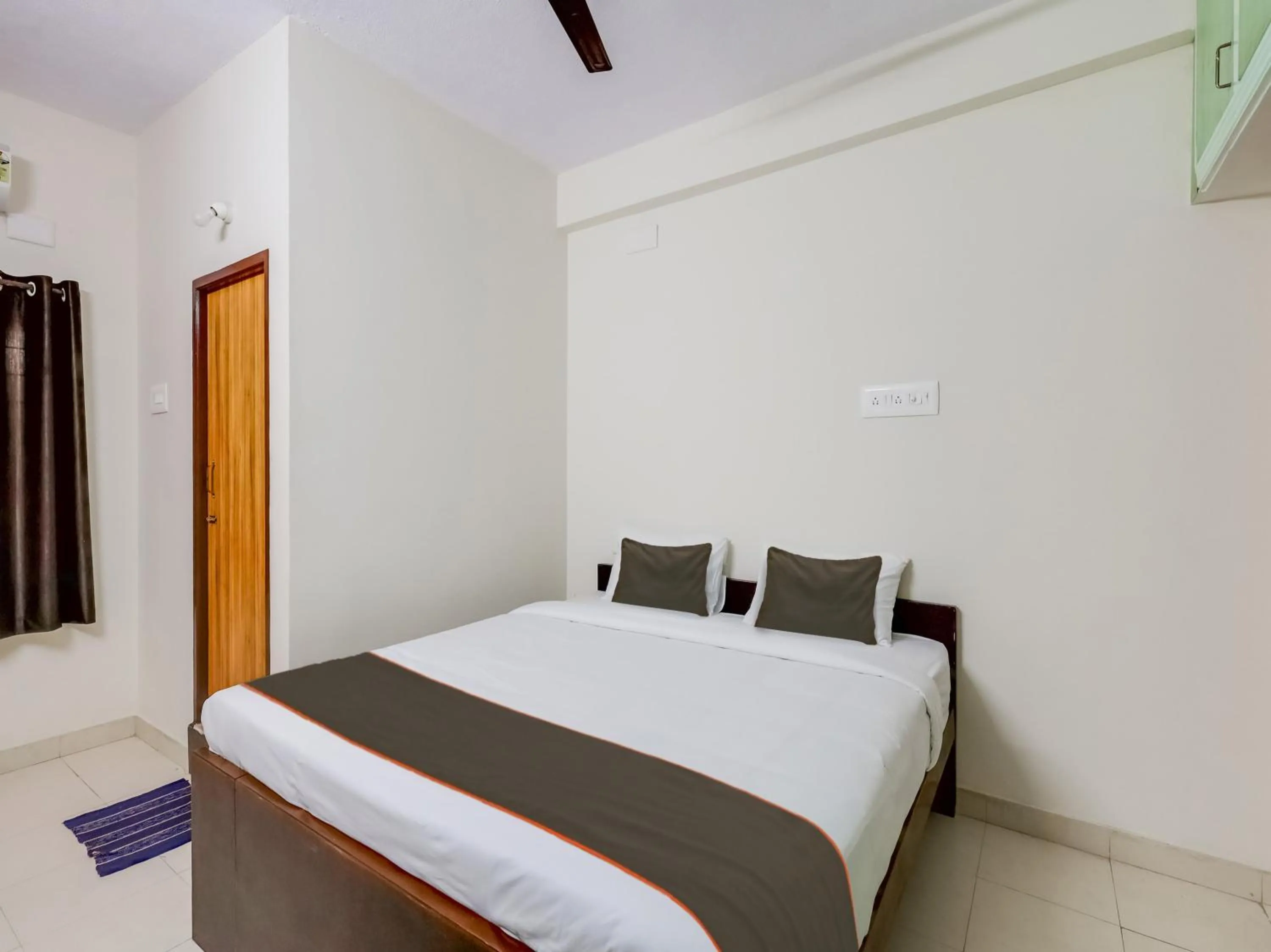Bedroom in Hotel O Valasaravakkam