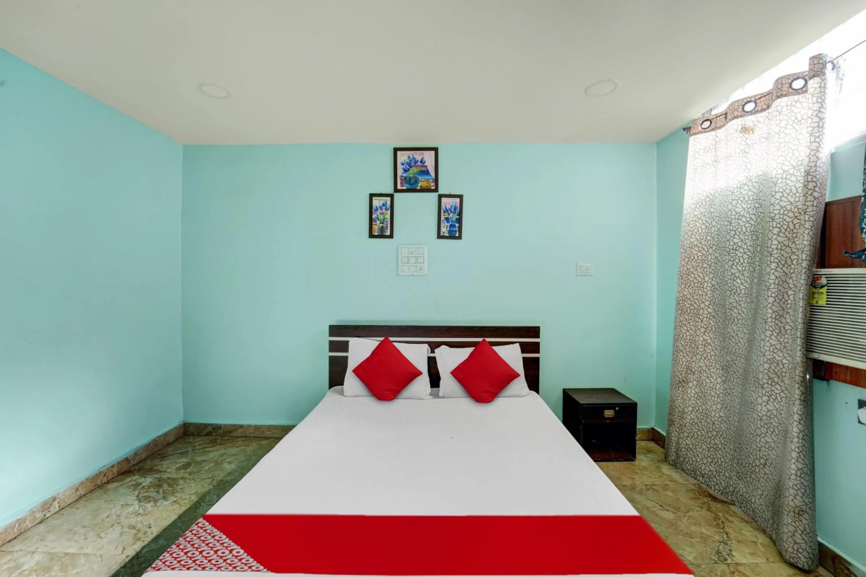 Bedroom, Bed in Super Hotel O 27 Degree Hotel