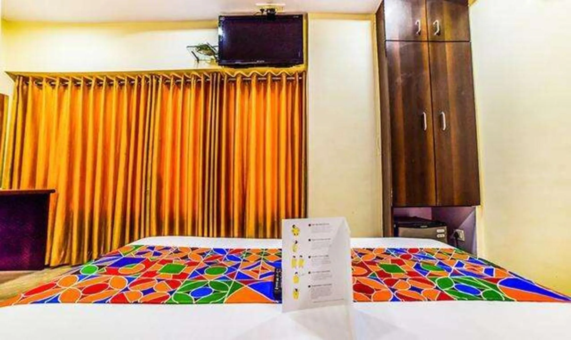 Bed in FabHotel Ascot International II - Nr Mumbai International Airport