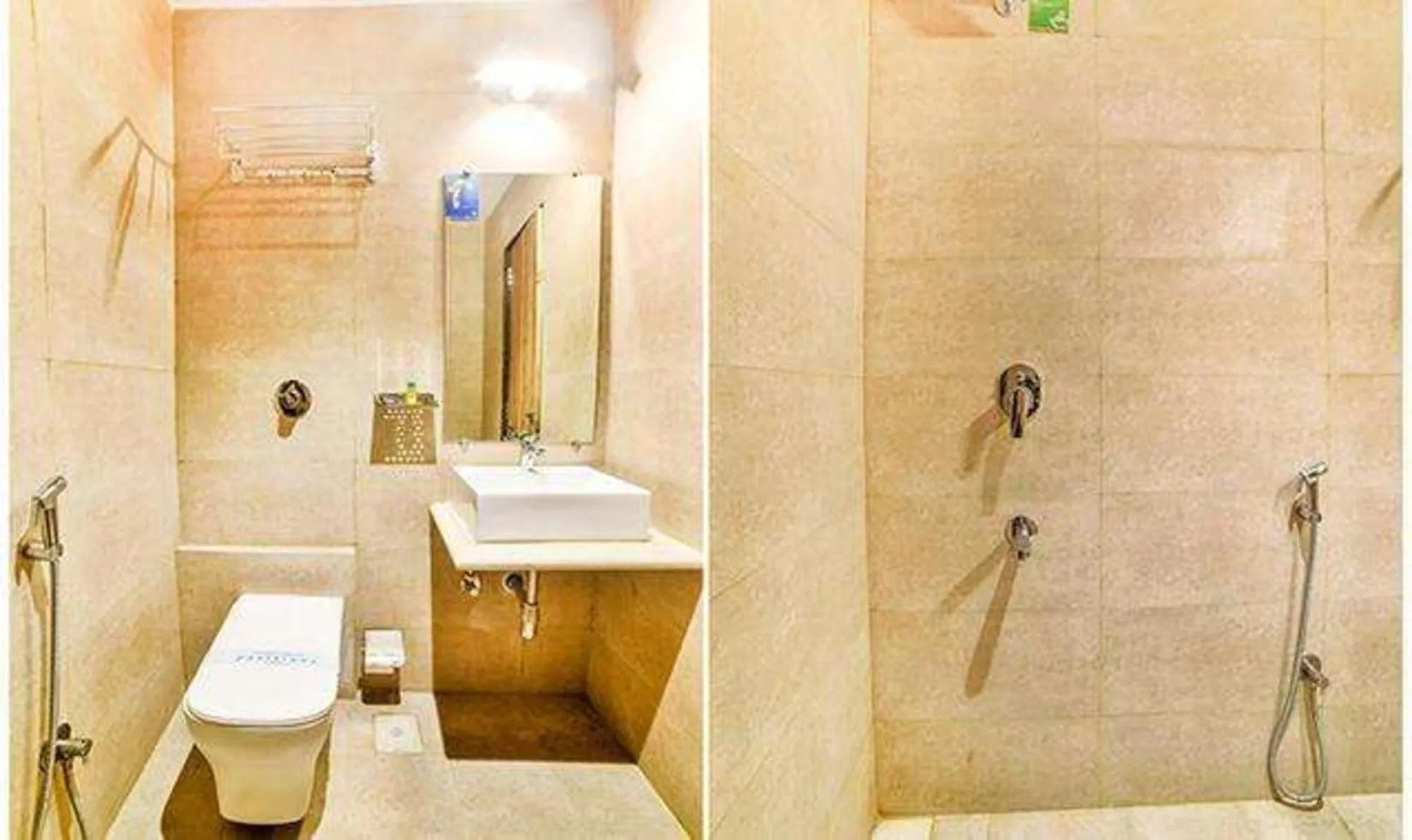 Shower in FabHotel Ascot International II - Nr Mumbai International Airport