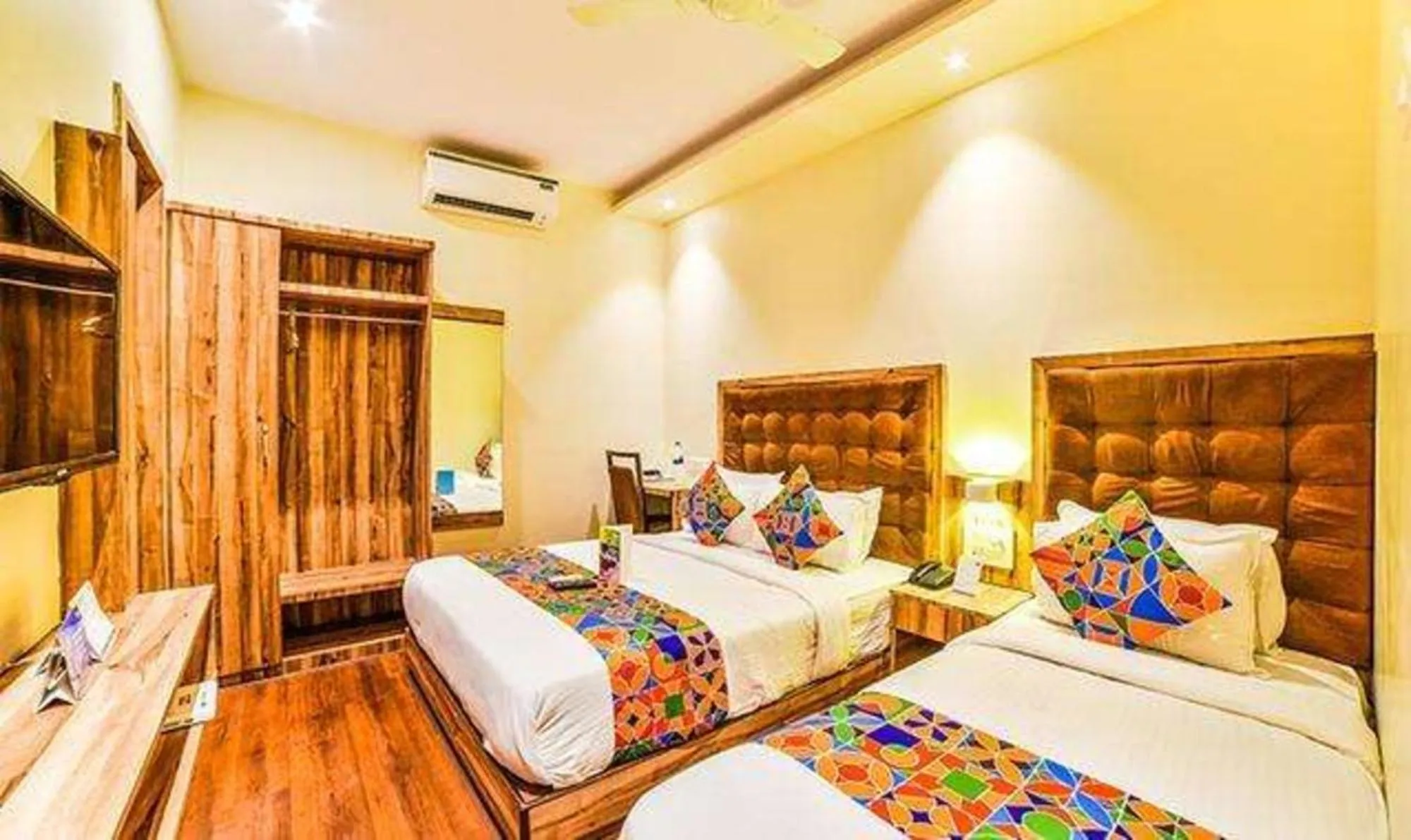 Bed in FabHotel Ascot International II - Nr Mumbai International Airport