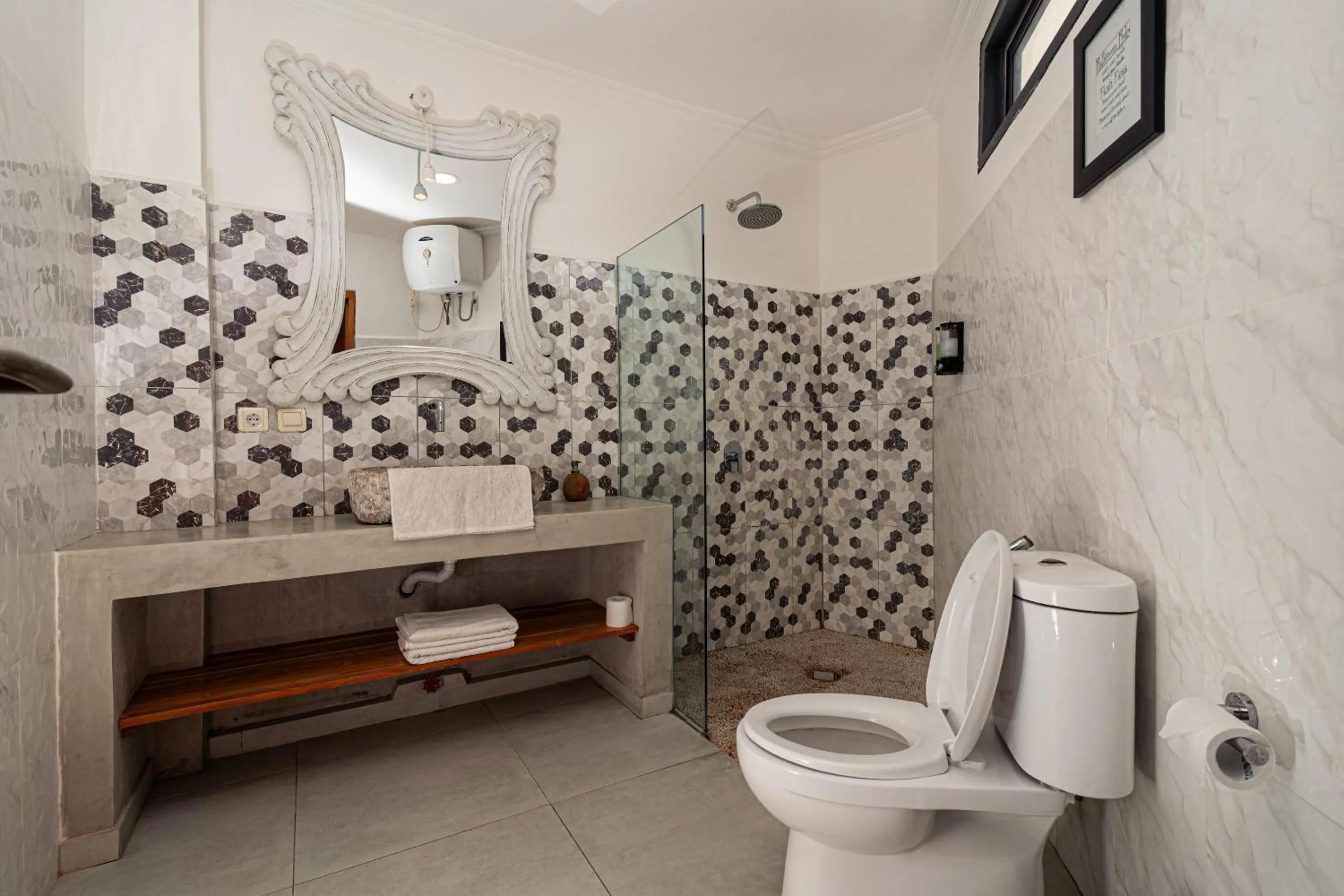 Shower in Komodo Suites Downtown