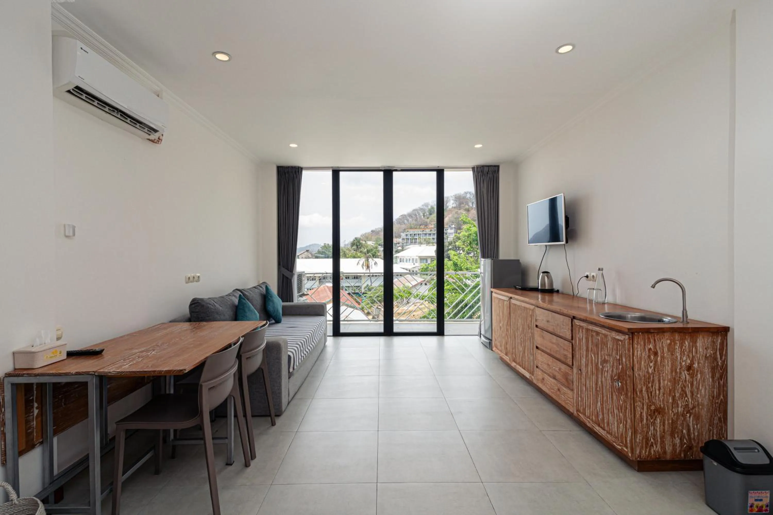 Living room in Komodo Suites Downtown