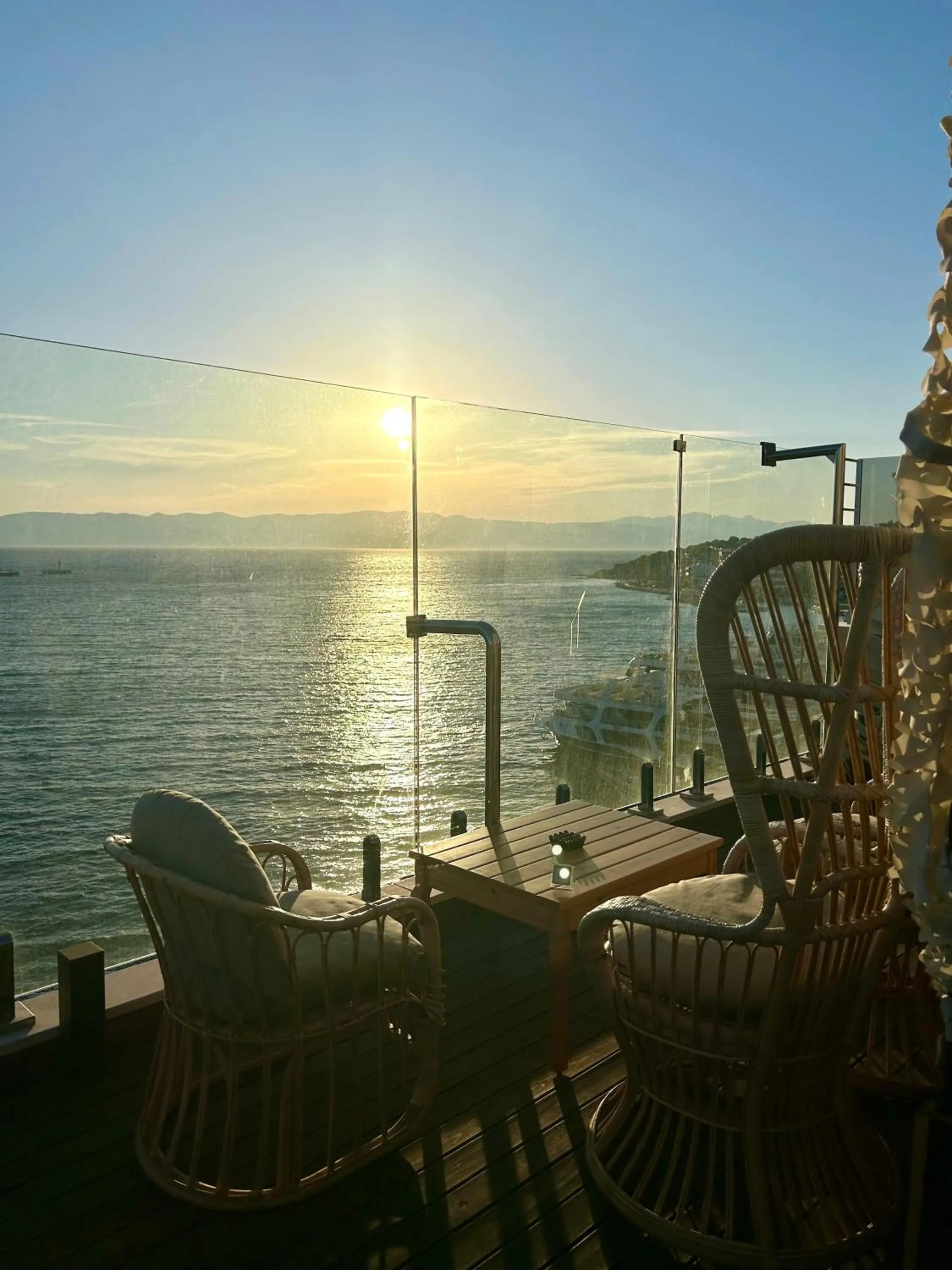 Restaurant/places to eat in ERTAN OTEL