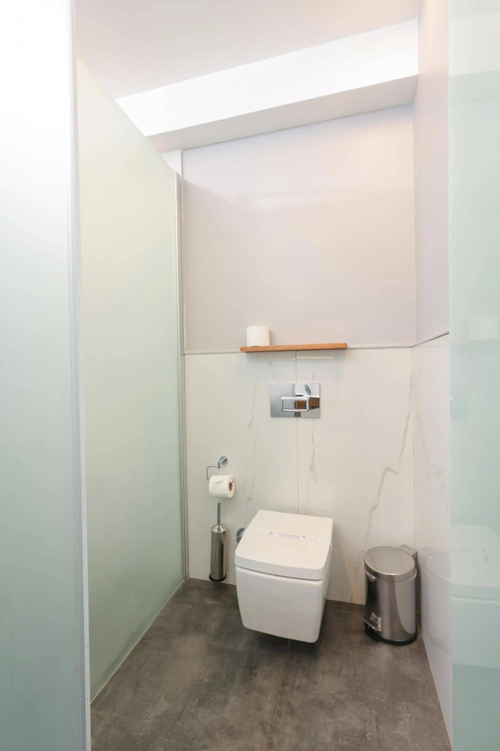 Toilet in ERTAN OTEL