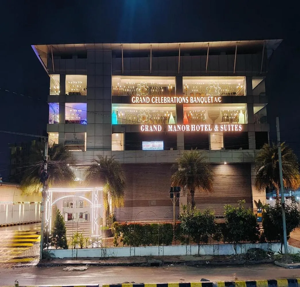 Property building in Grand Manor Suites