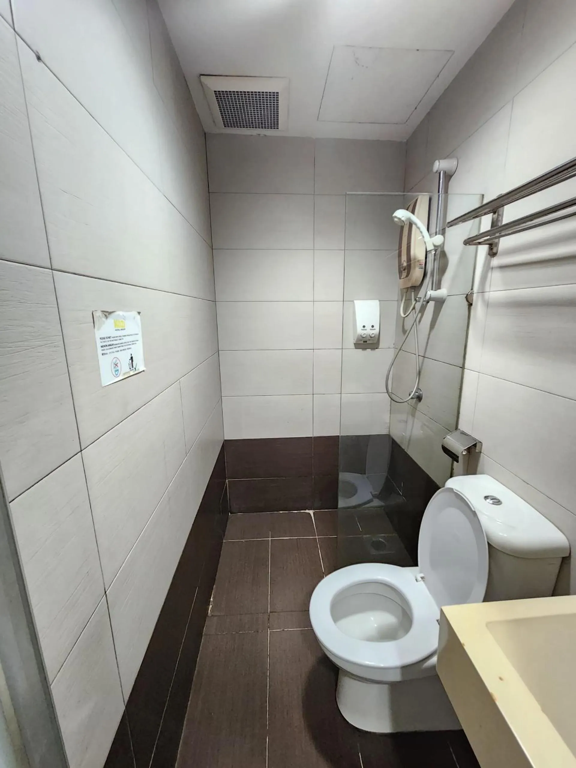 Kozi Hotel by Ardens - Danga Bay