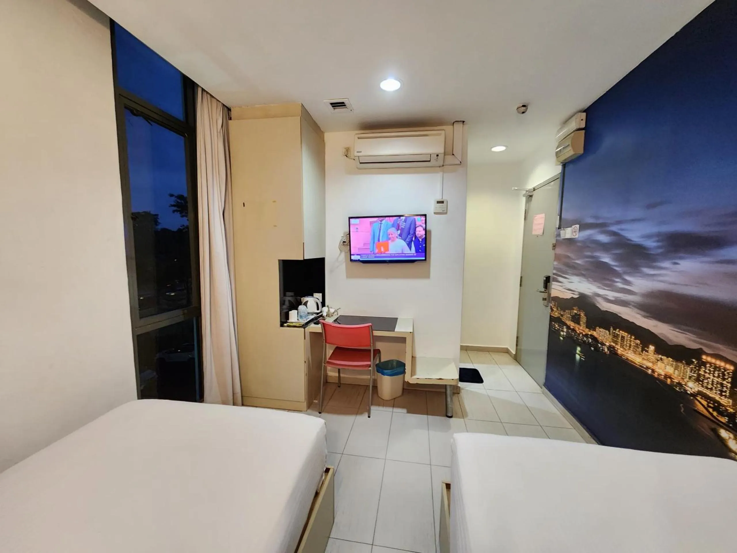 Kozi Hotel by Ardens - Danga Bay