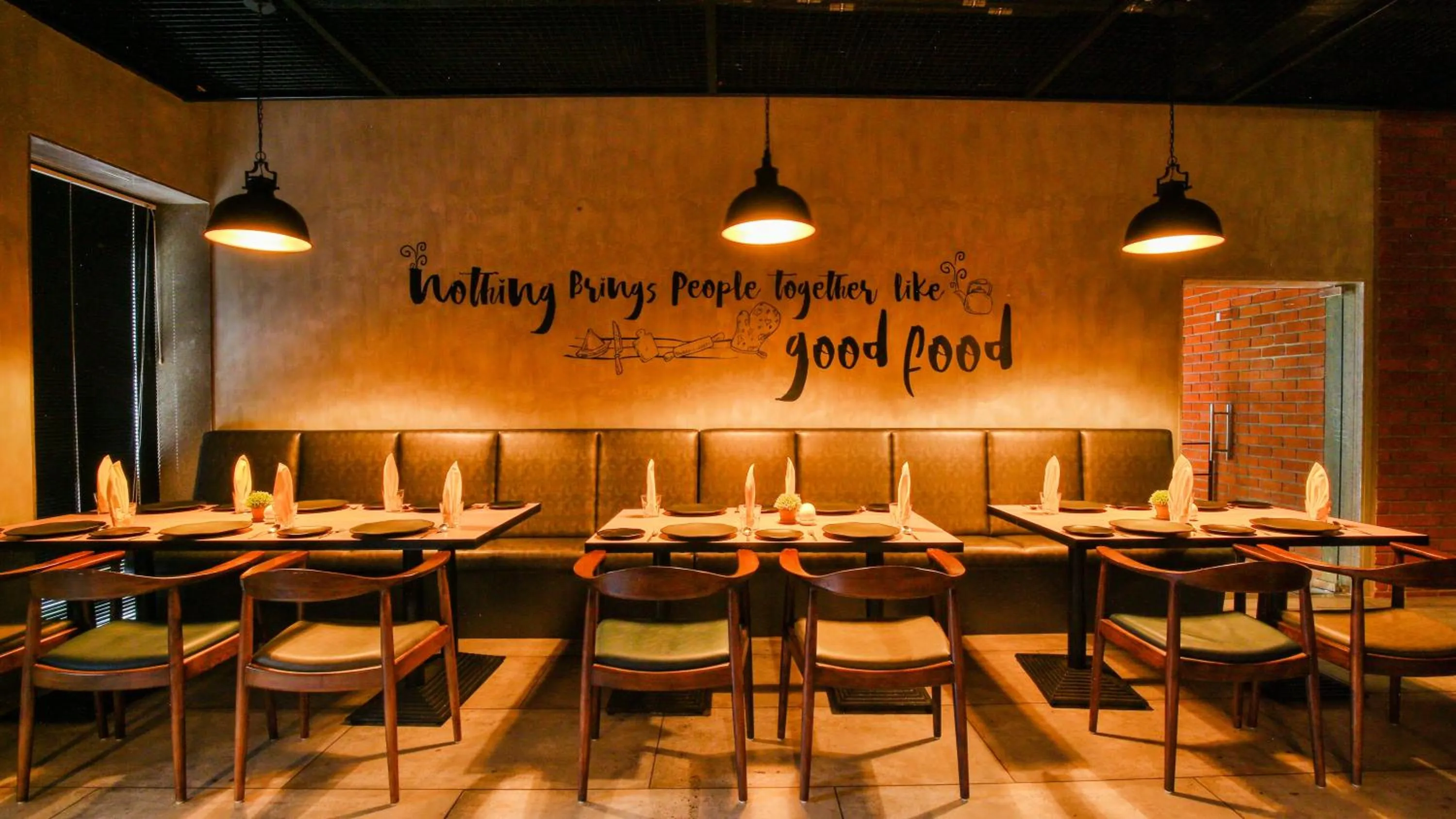 Restaurant/places to eat in The Weekend Address