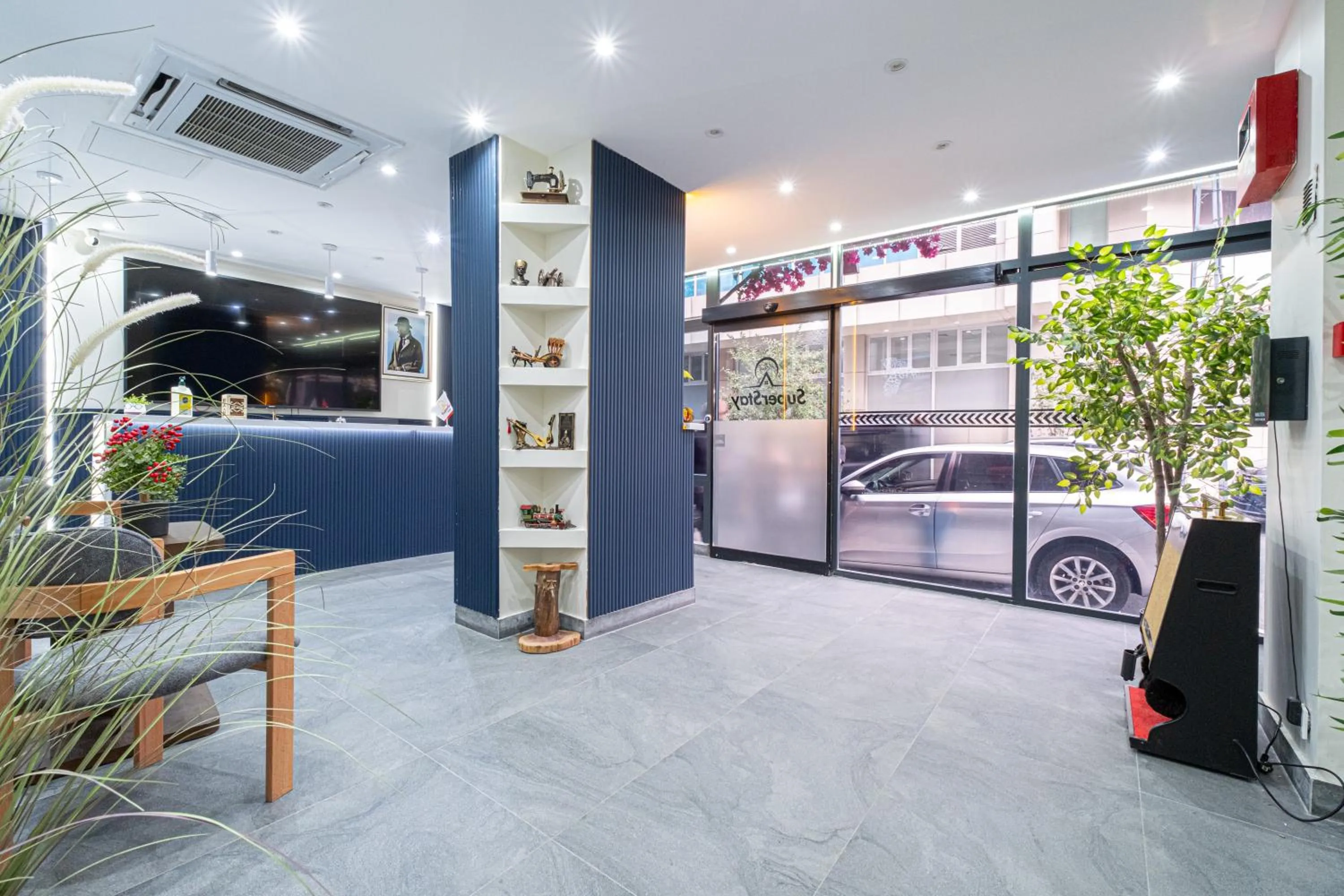 Lobby or reception in Süper Stay Halkalı