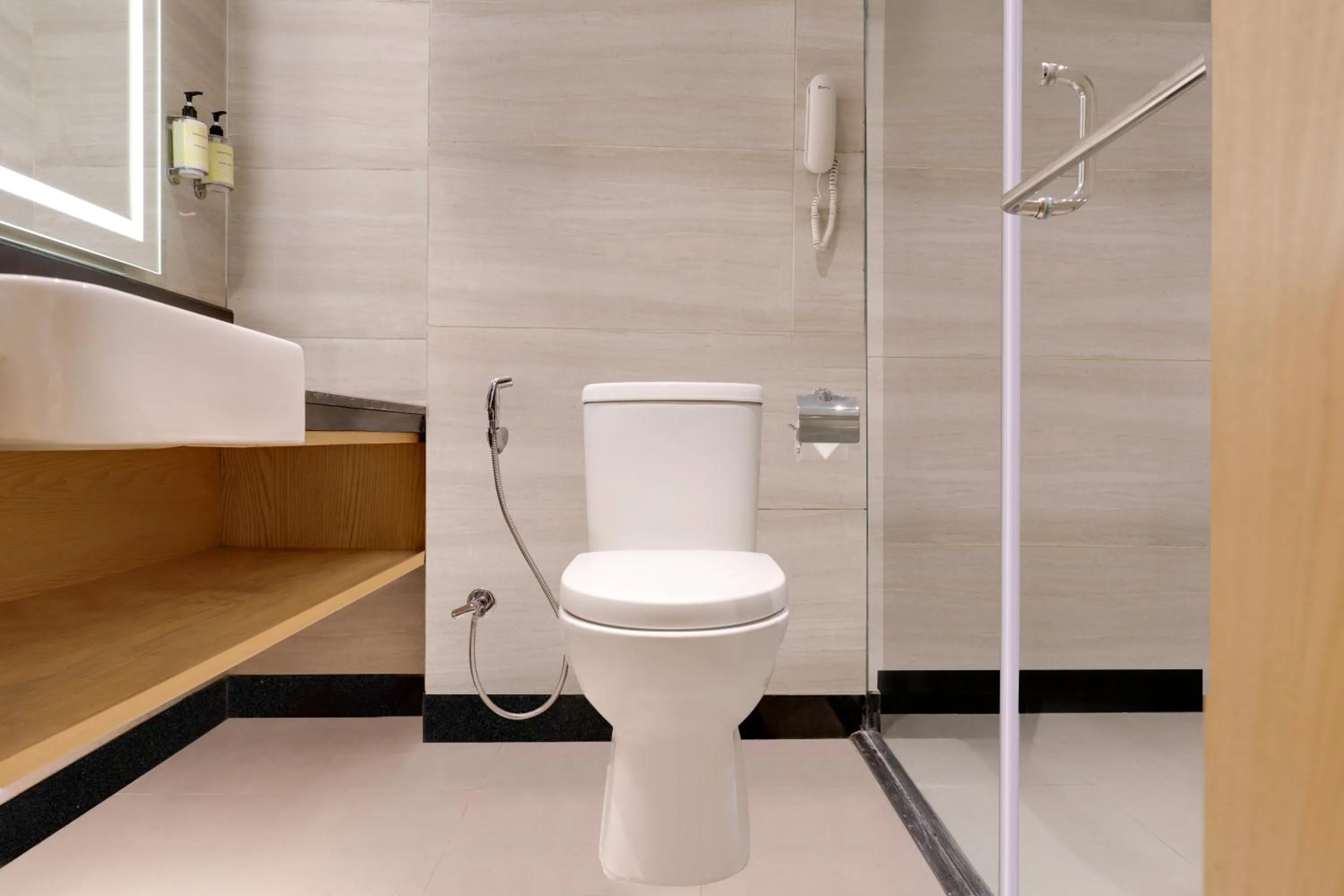 Lemon Tree Hotel, Sonamarg