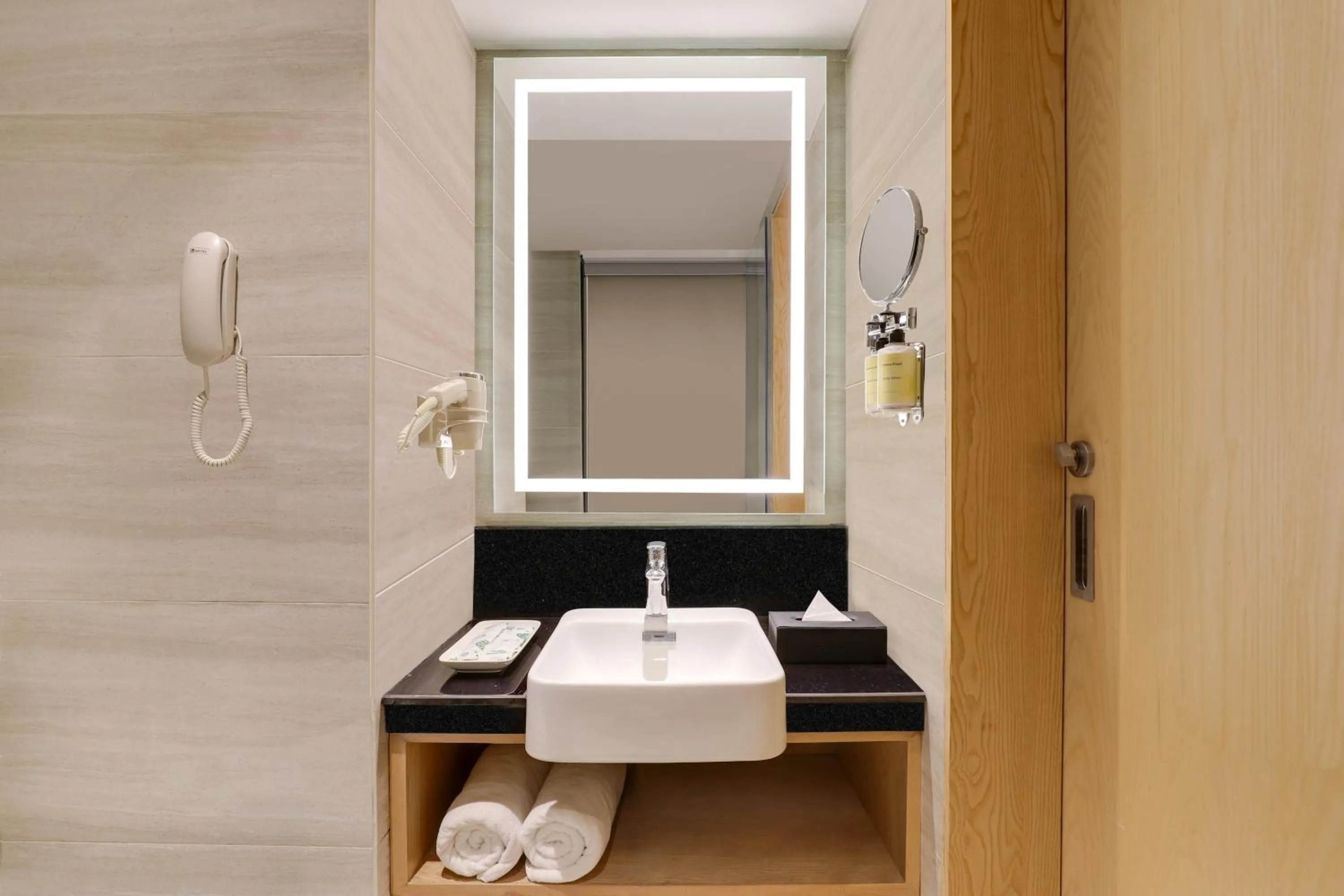 Lemon Tree Hotel, Sonamarg