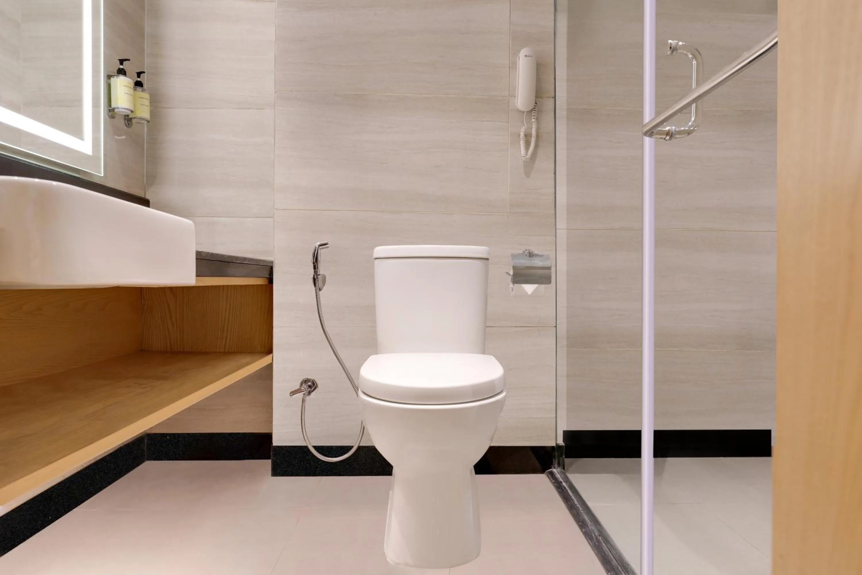 Lemon Tree Hotel, Sonamarg