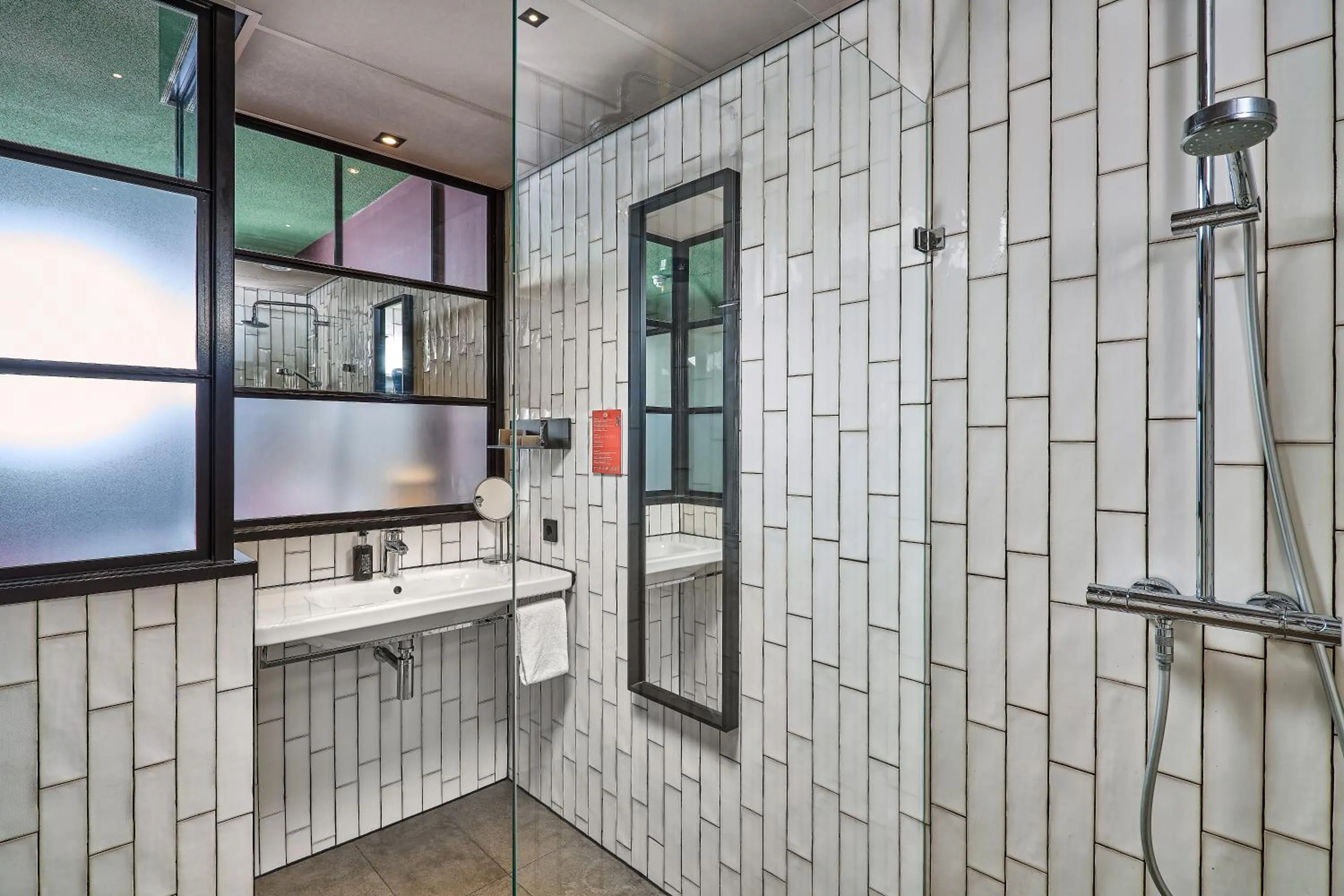 Bathroom in Hotel Restaurant Grandcafé 't Voorhuys