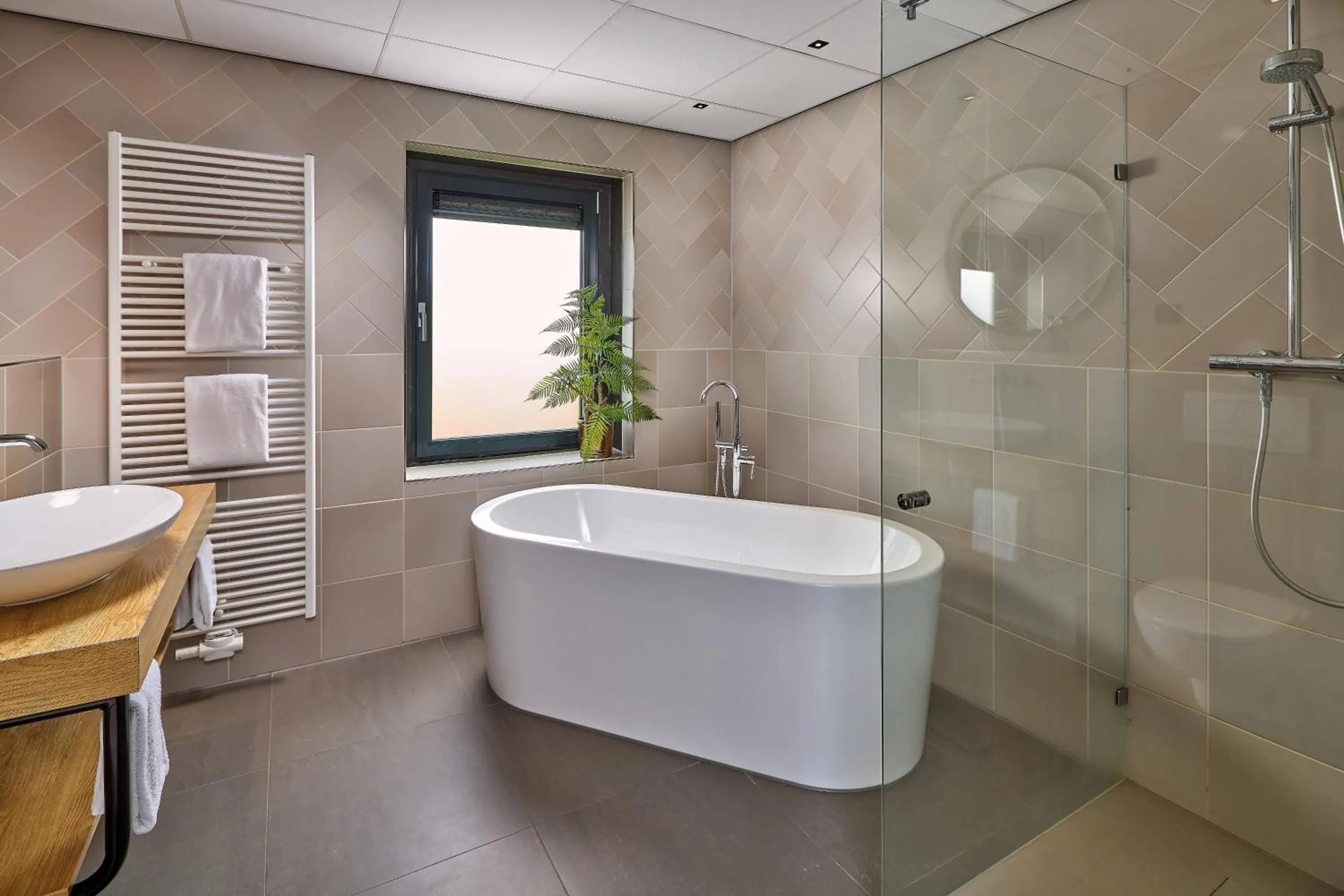 Shower in Hotel Restaurant Grandcafé 't Voorhuys