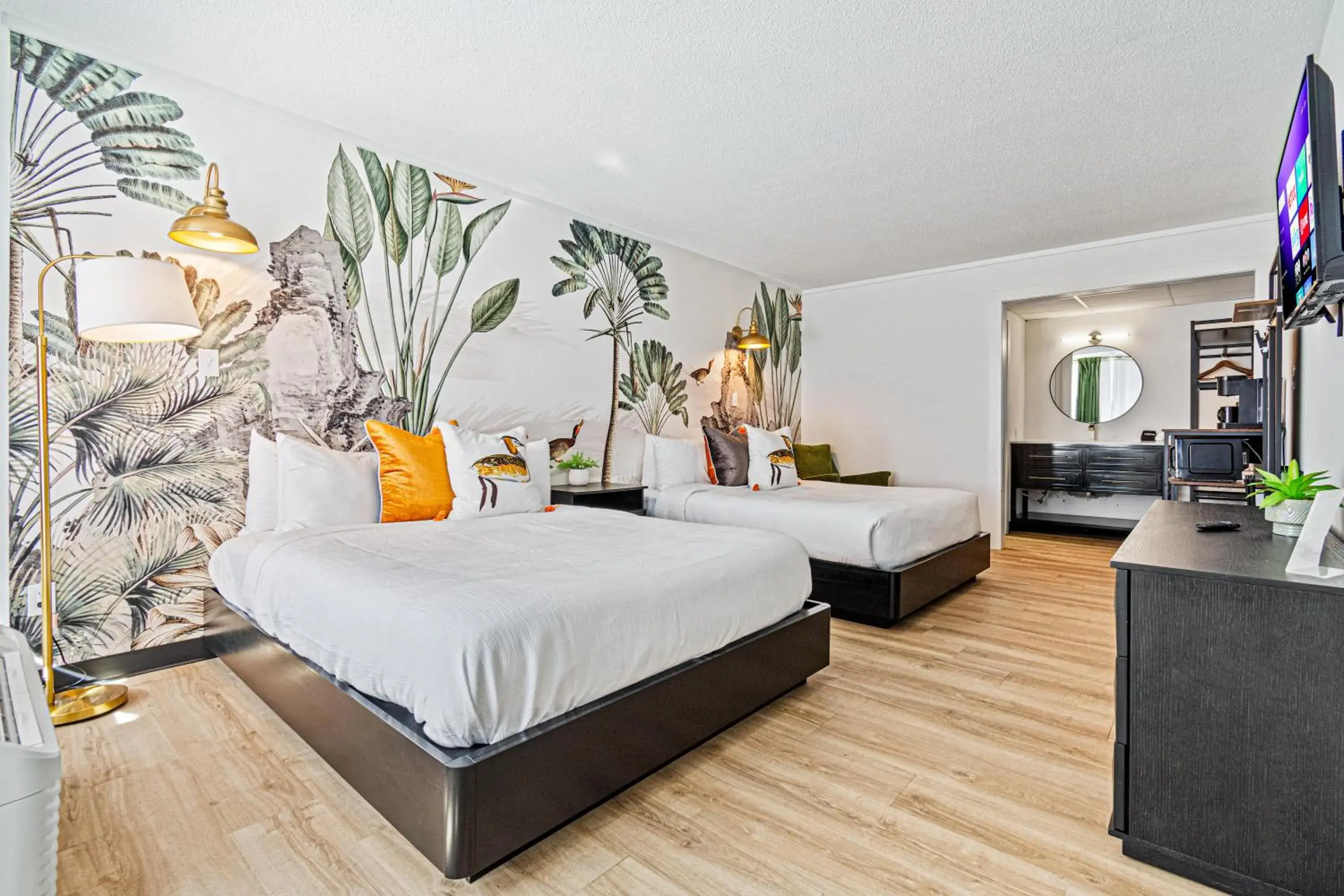 Double Room with Mountain View in The Mallard Hotel & Suites Double Room with Mountain View in The Mallard Hotel & Suites