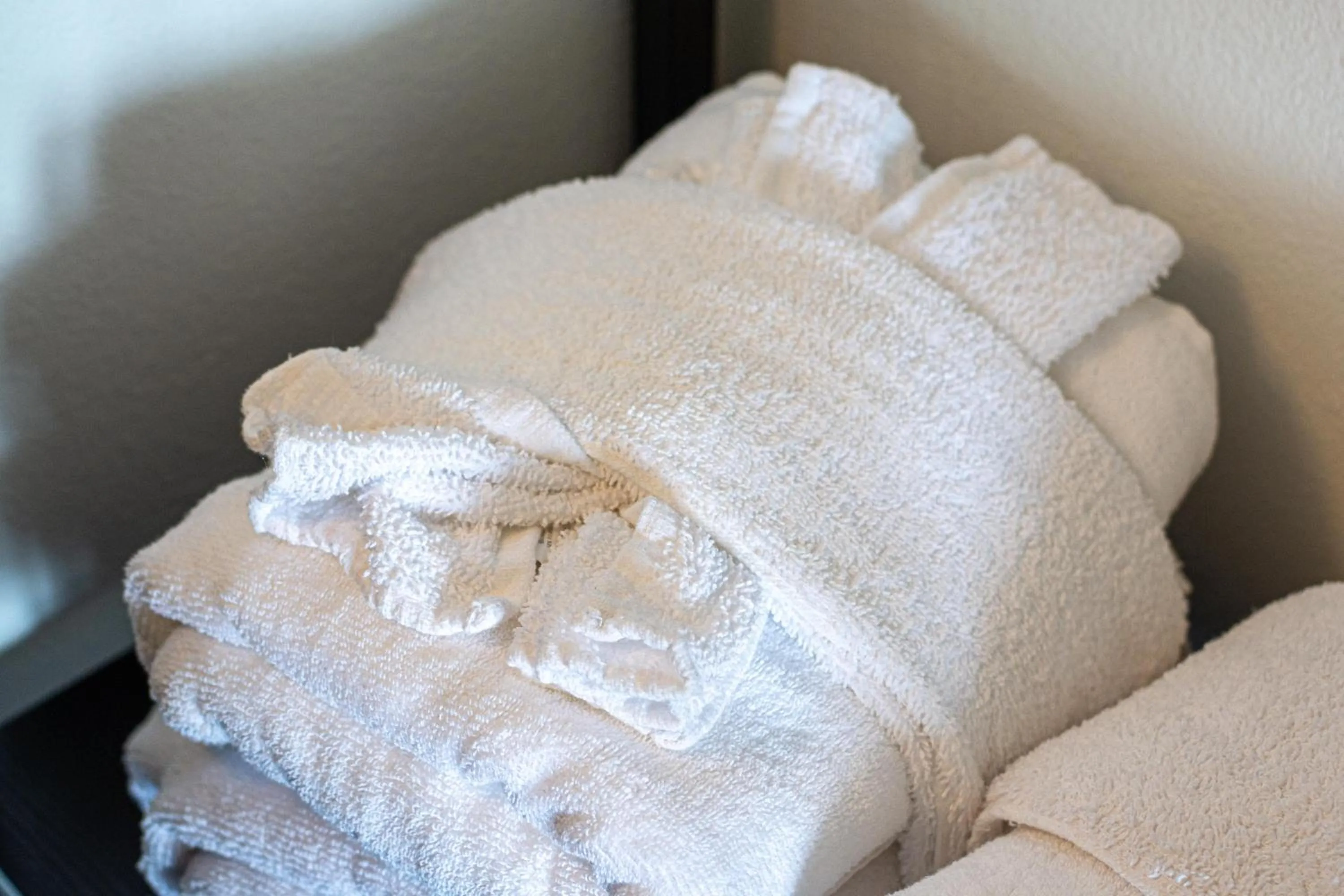 Bed in The Mallard Hotel & Suites