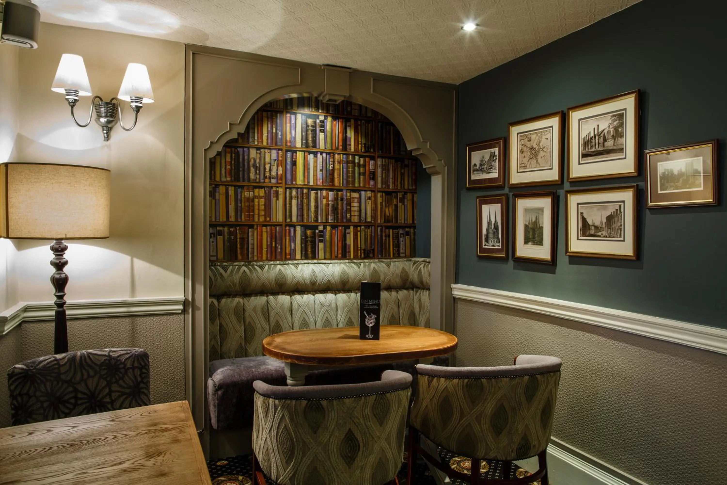 Lounge or bar in Best Western Lichfield City Centre The George Hotel