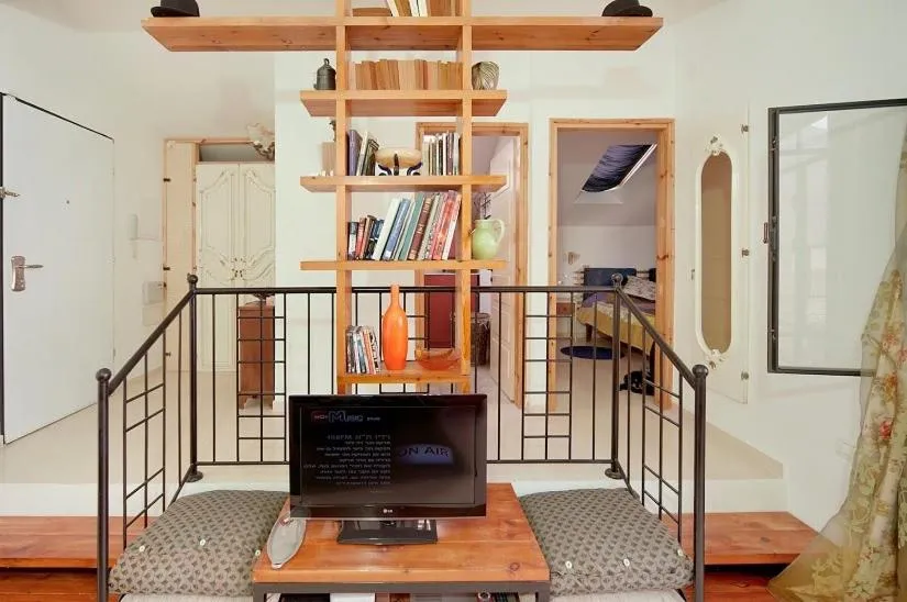 TV and multimedia in Lovely 2BR Apt w Balcony in Neve Tzedek Area Sea N' Rent