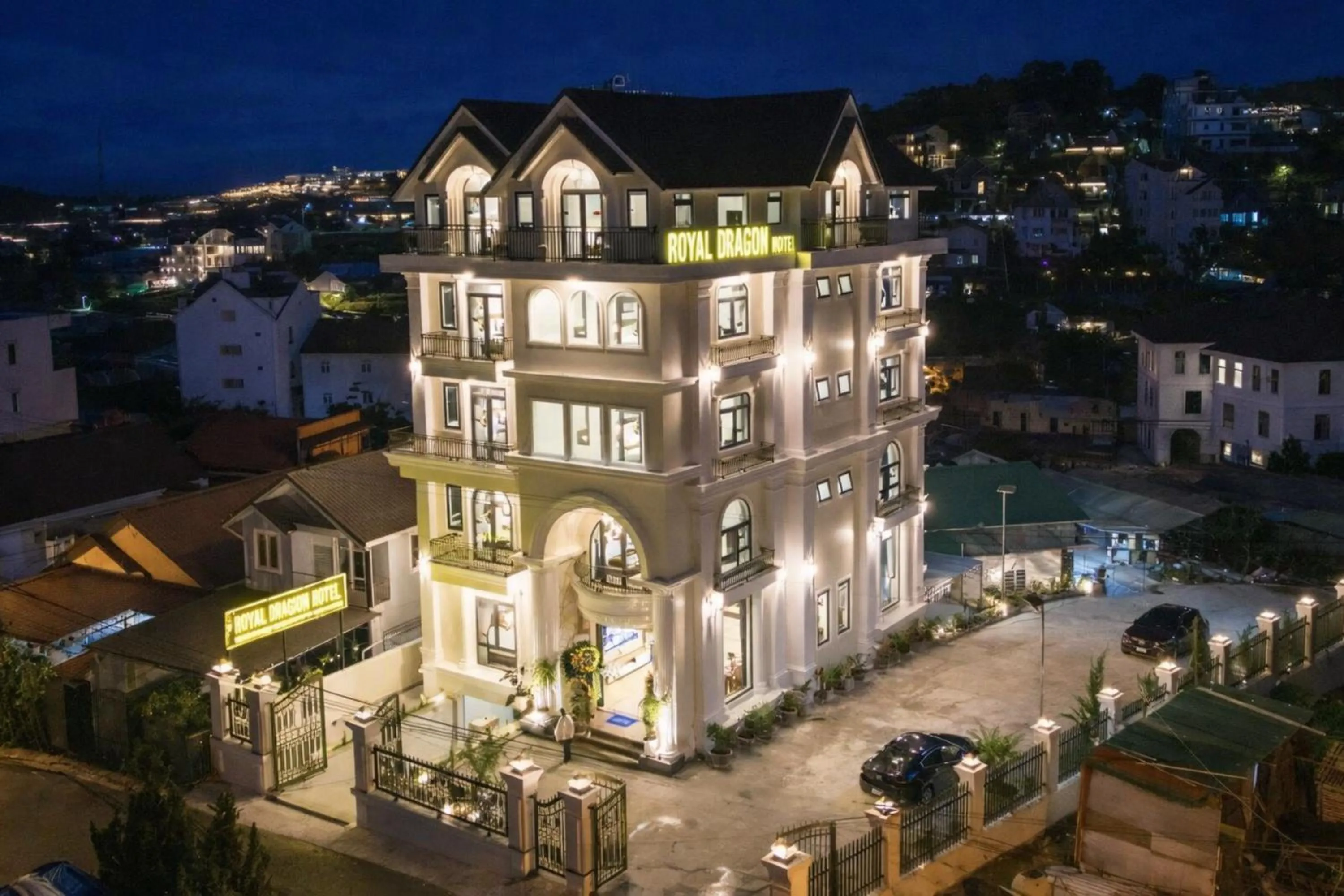 Property building in ROYAL DRAGON HOTEL