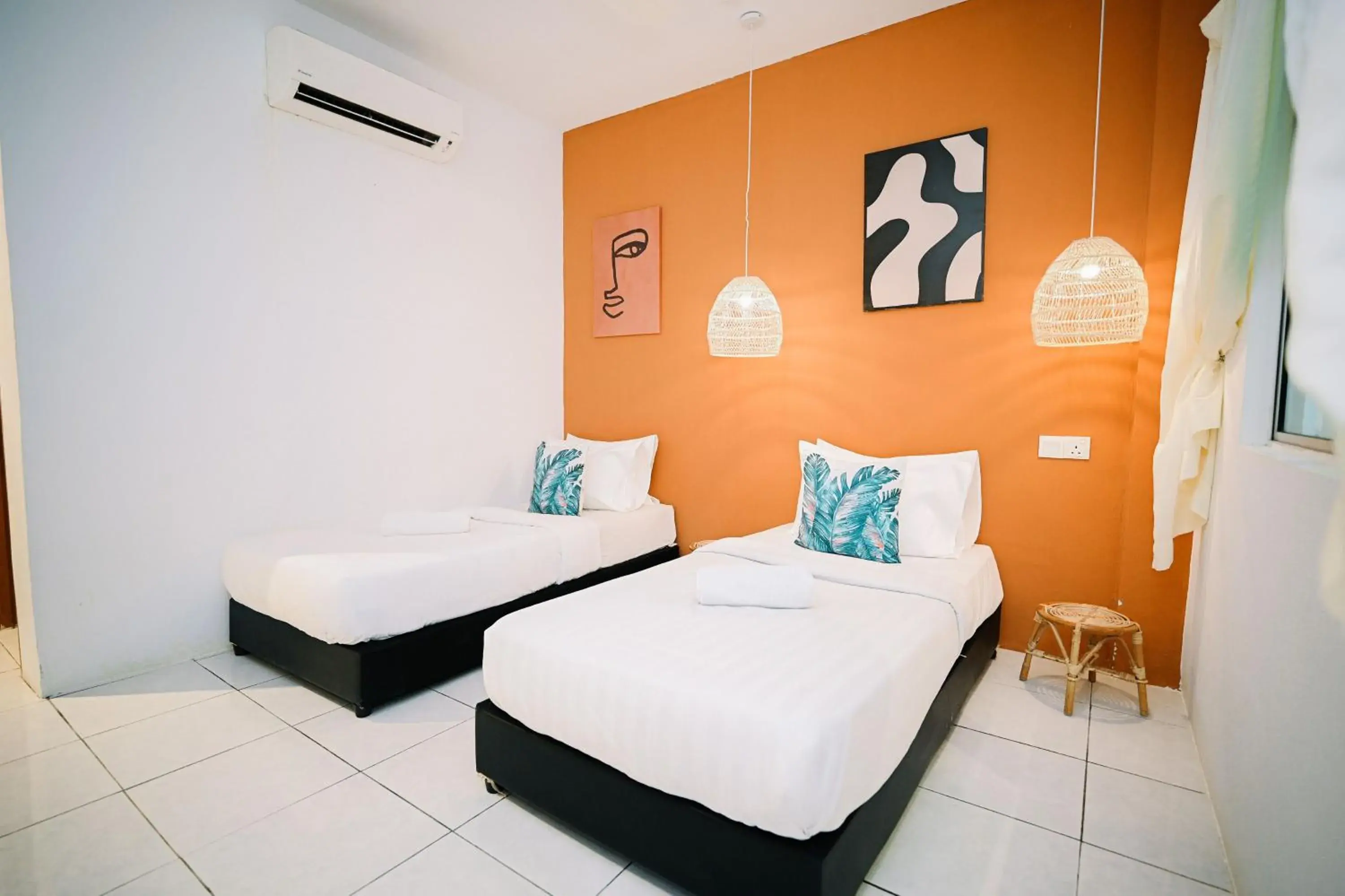 Deluxe Twin Pool View in LiLLA Rainforest Retreat - Hulu Langat Deluxe Twin Pool View in LiLLA Rainforest Retreat - Hulu Langat