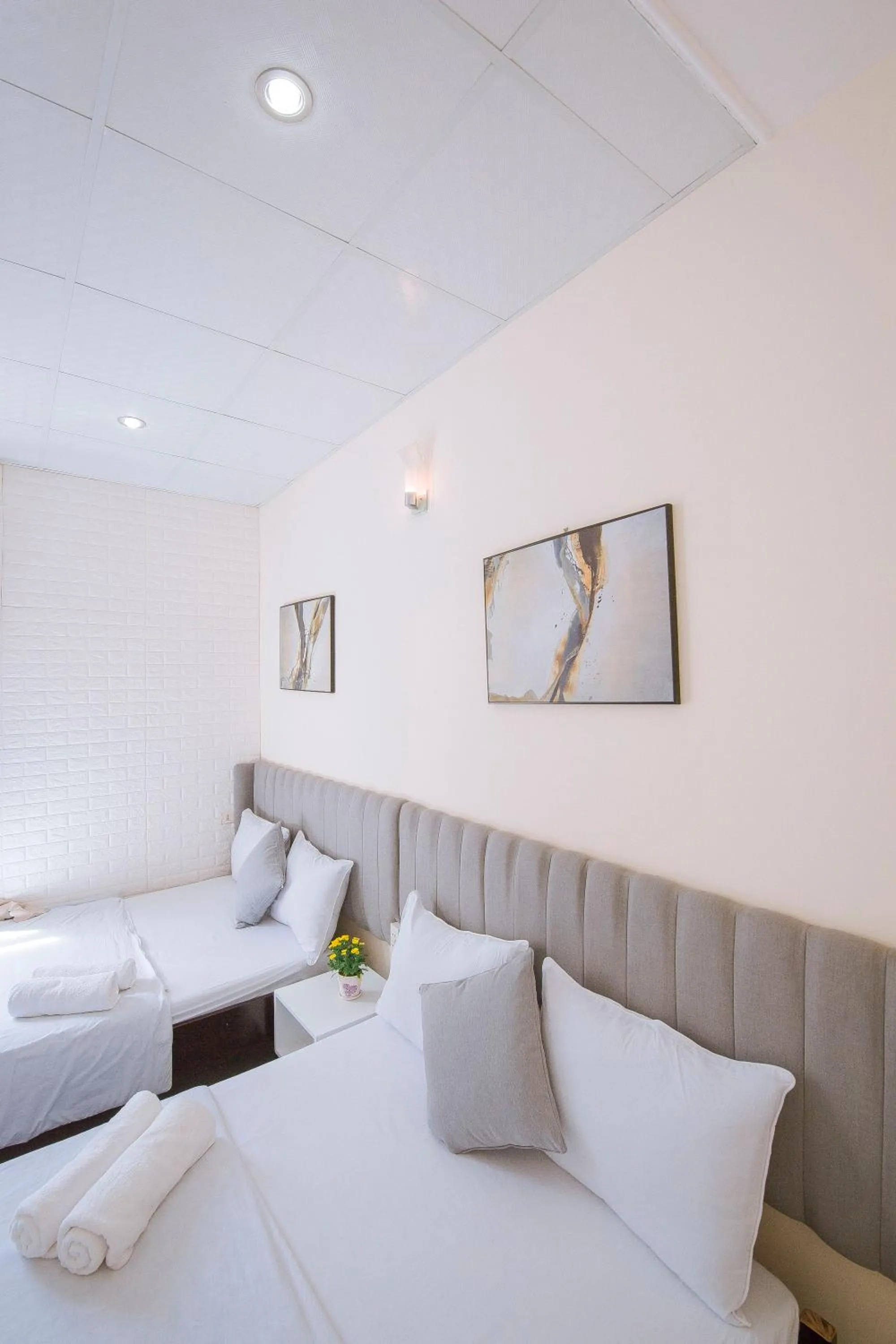 Bed in Thang Lap Hotel