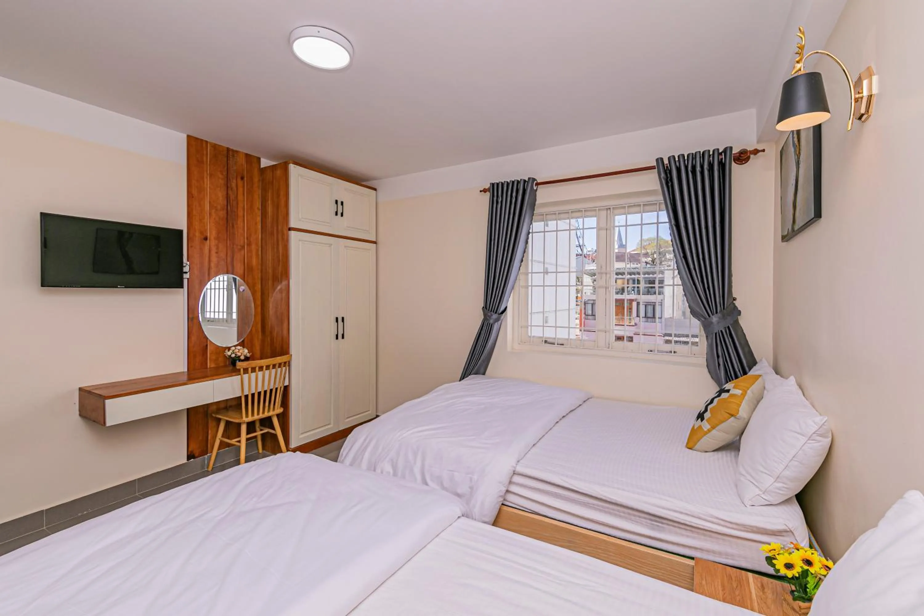 Bed in Thang Lap Hotel