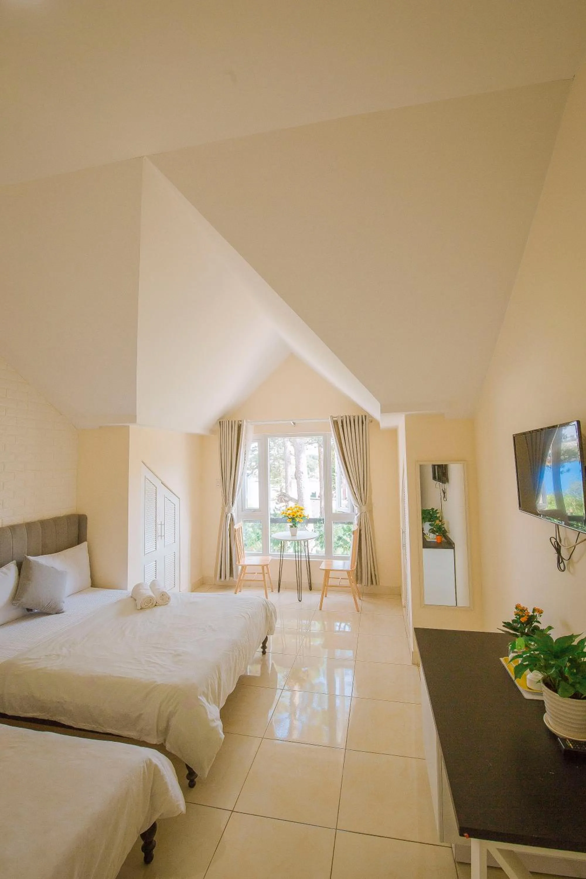 Bed in Thang Lap Hotel