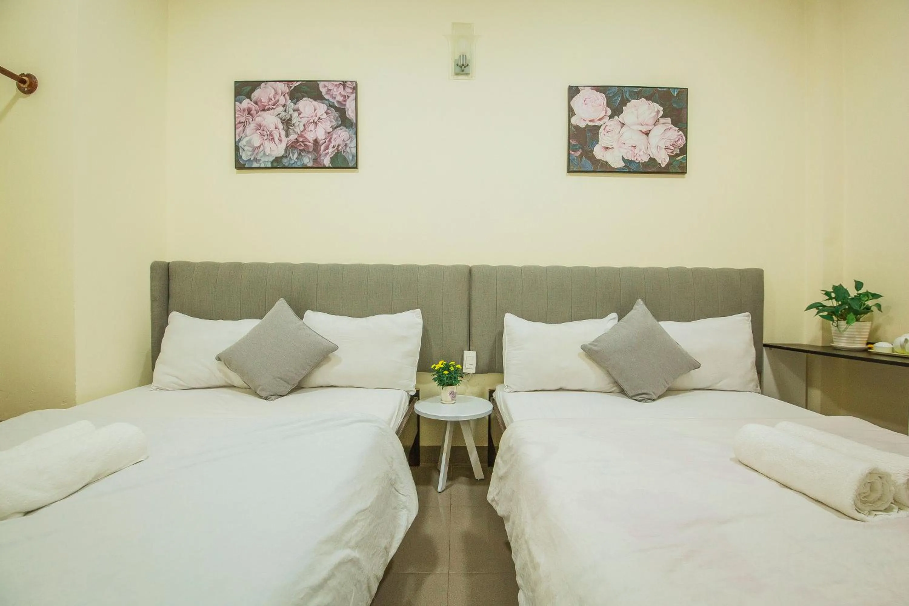 Bed in Thang Lap Hotel