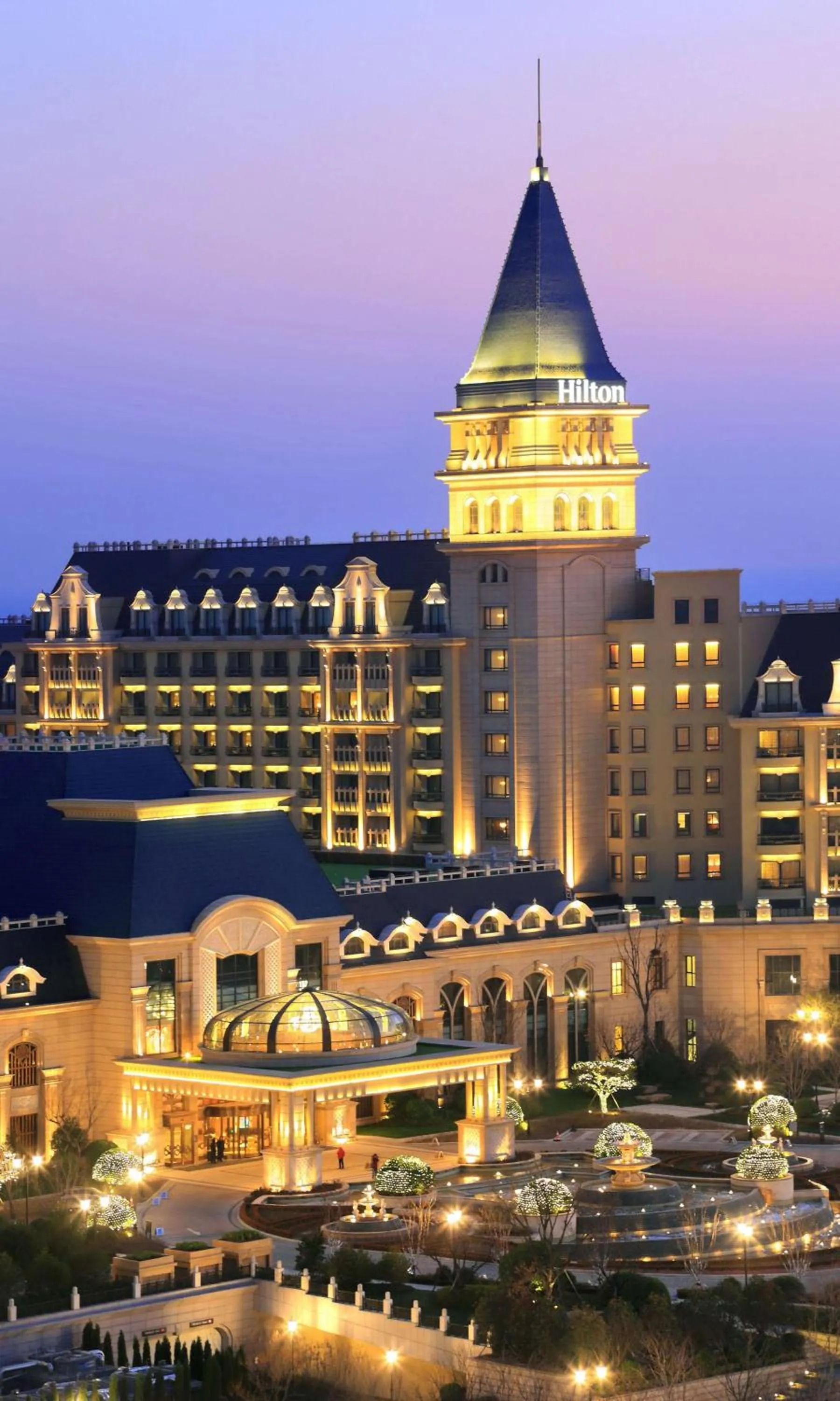 Property building in Hilton Qingdao Golden Beach