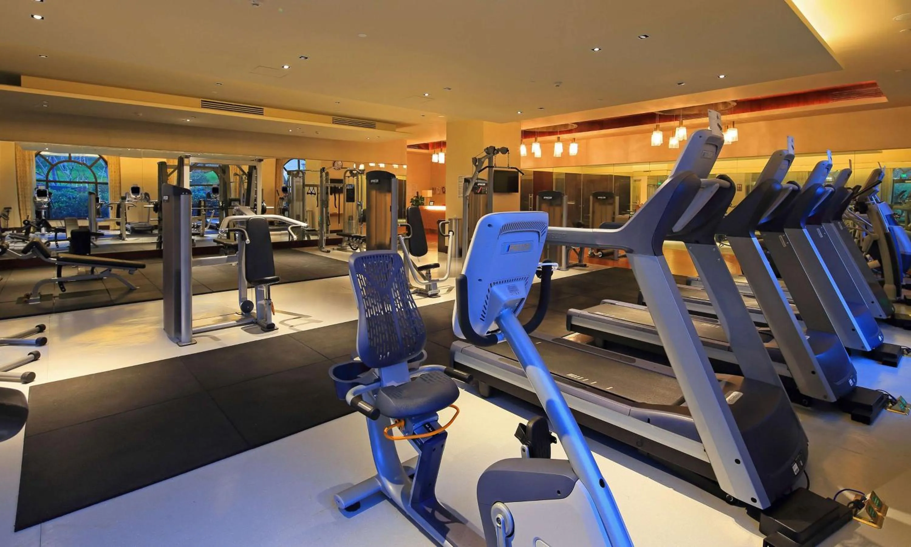 Fitness centre/facilities in Hilton Qingdao Golden Beach