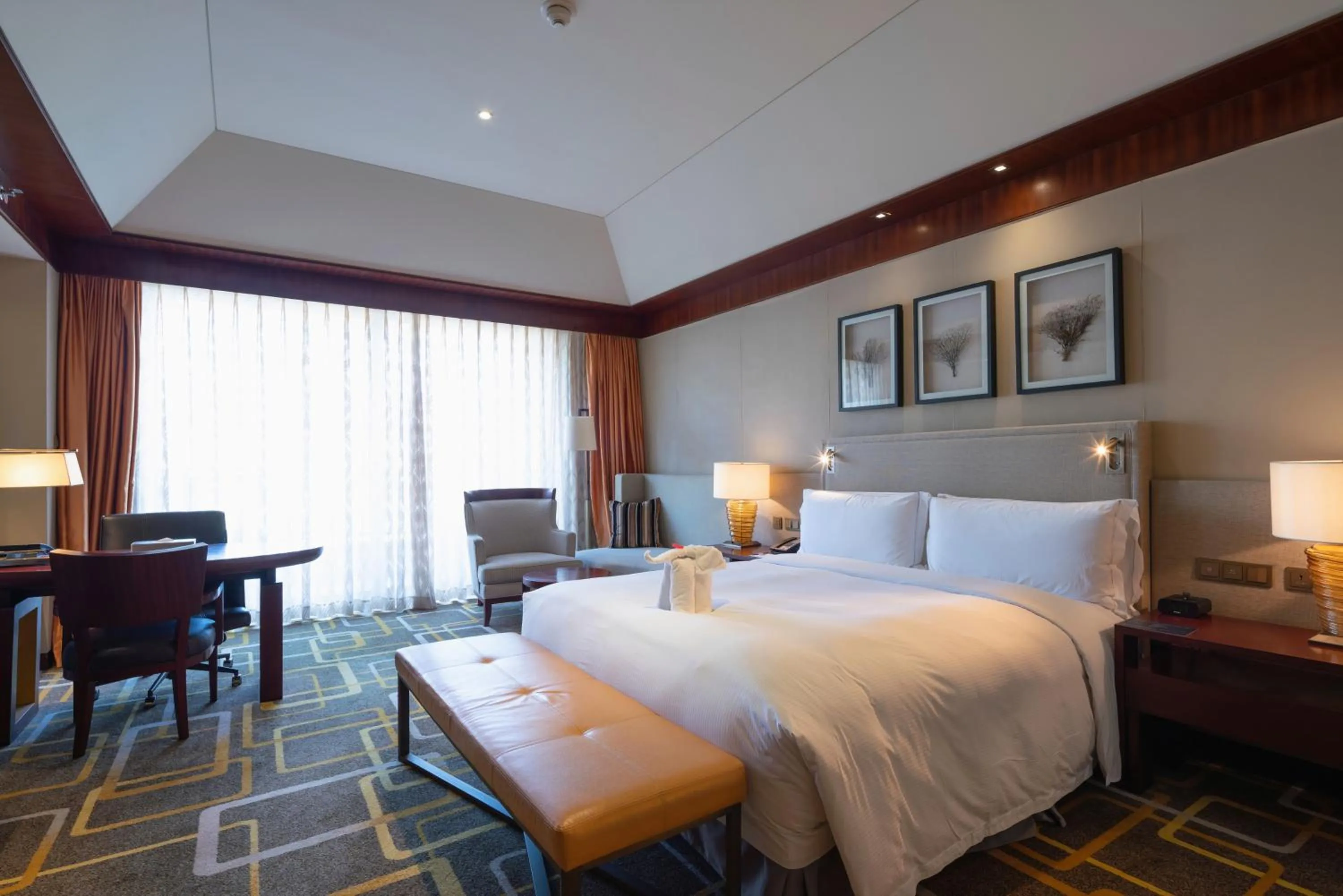 Bed in Hilton Qingdao Golden Beach