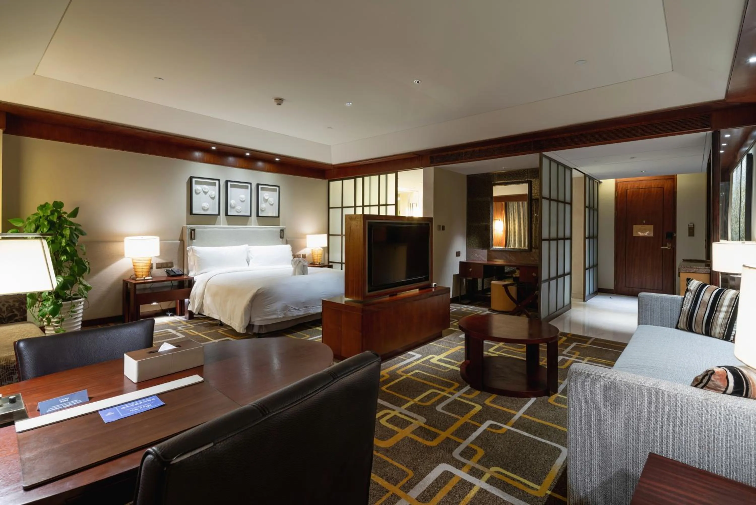 Bed in Hilton Qingdao Golden Beach