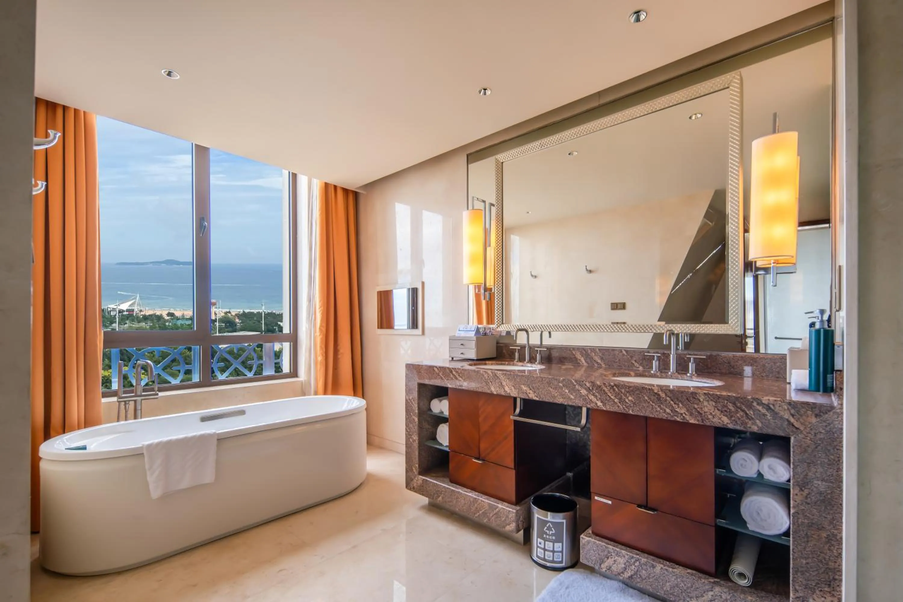 Property building in Hilton Qingdao Golden Beach