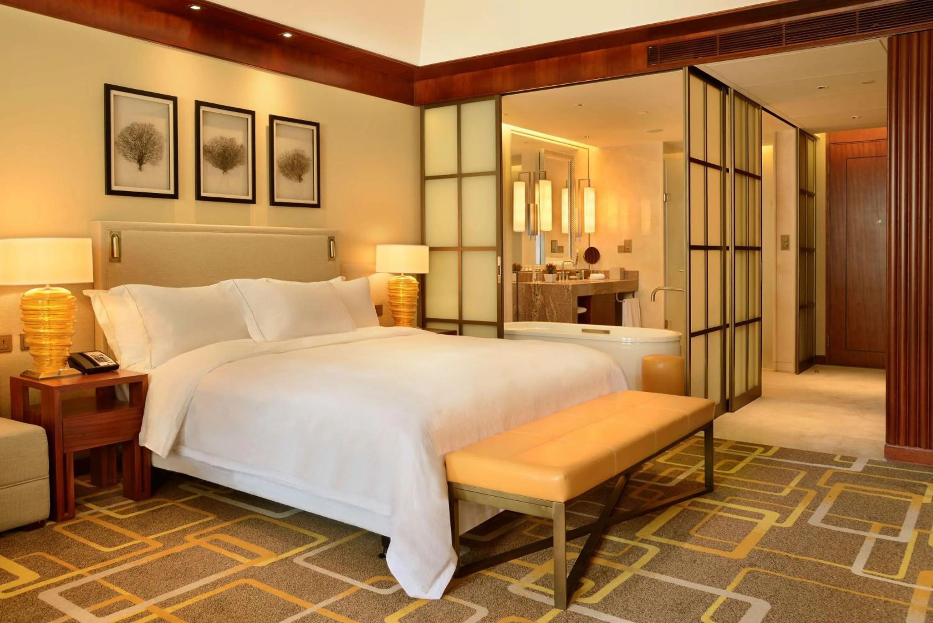 Bed in Hilton Qingdao Golden Beach