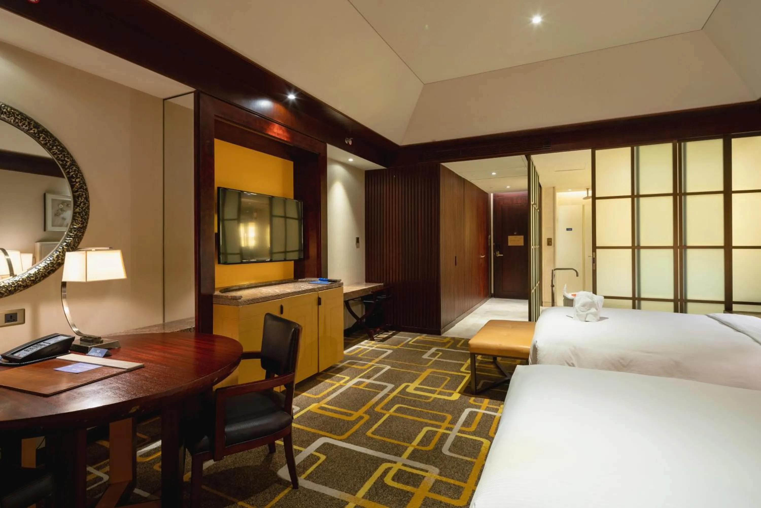 Bed in Hilton Qingdao Golden Beach