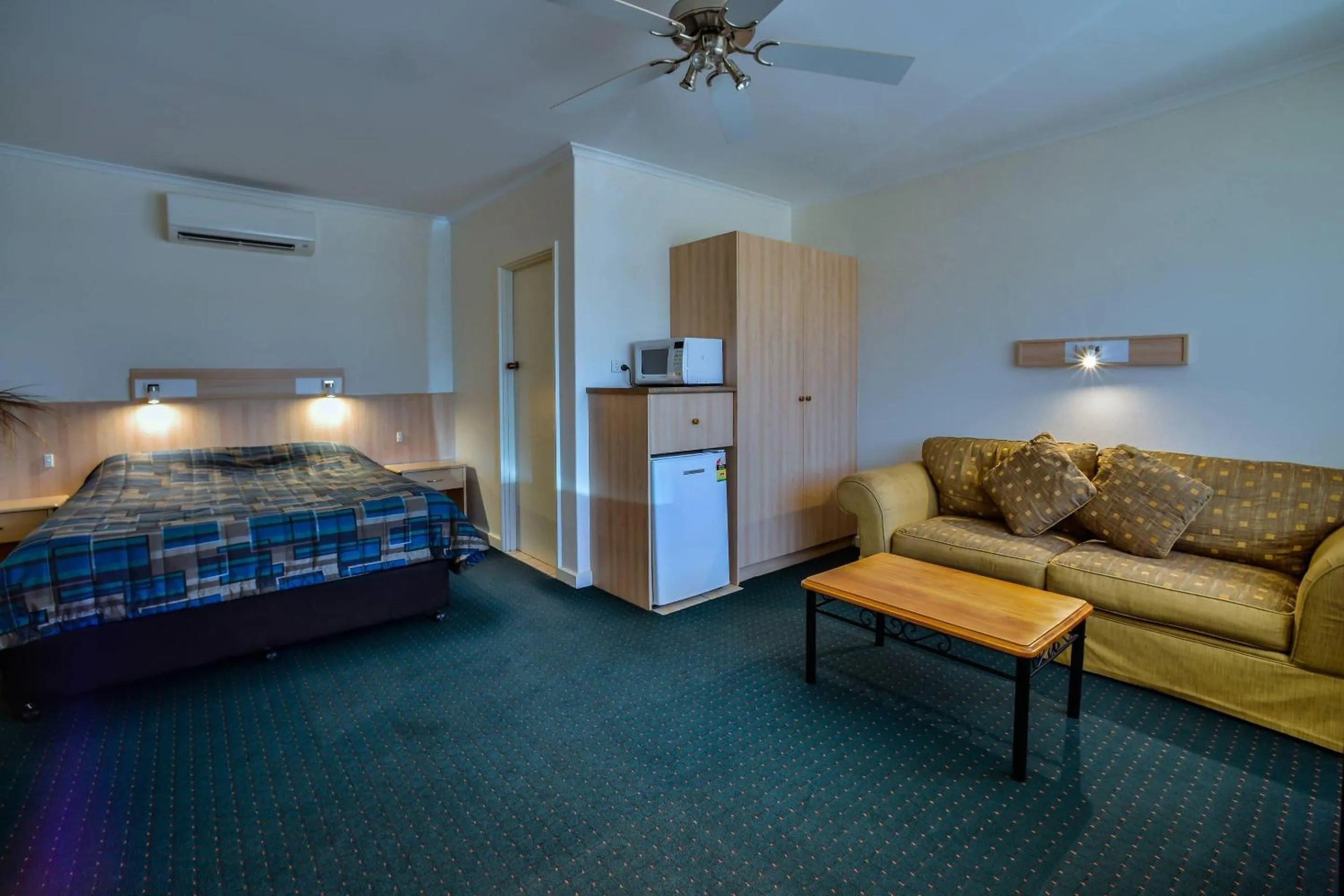 Bedroom, Bed in Comfort Inn & Suites Augusta Westside