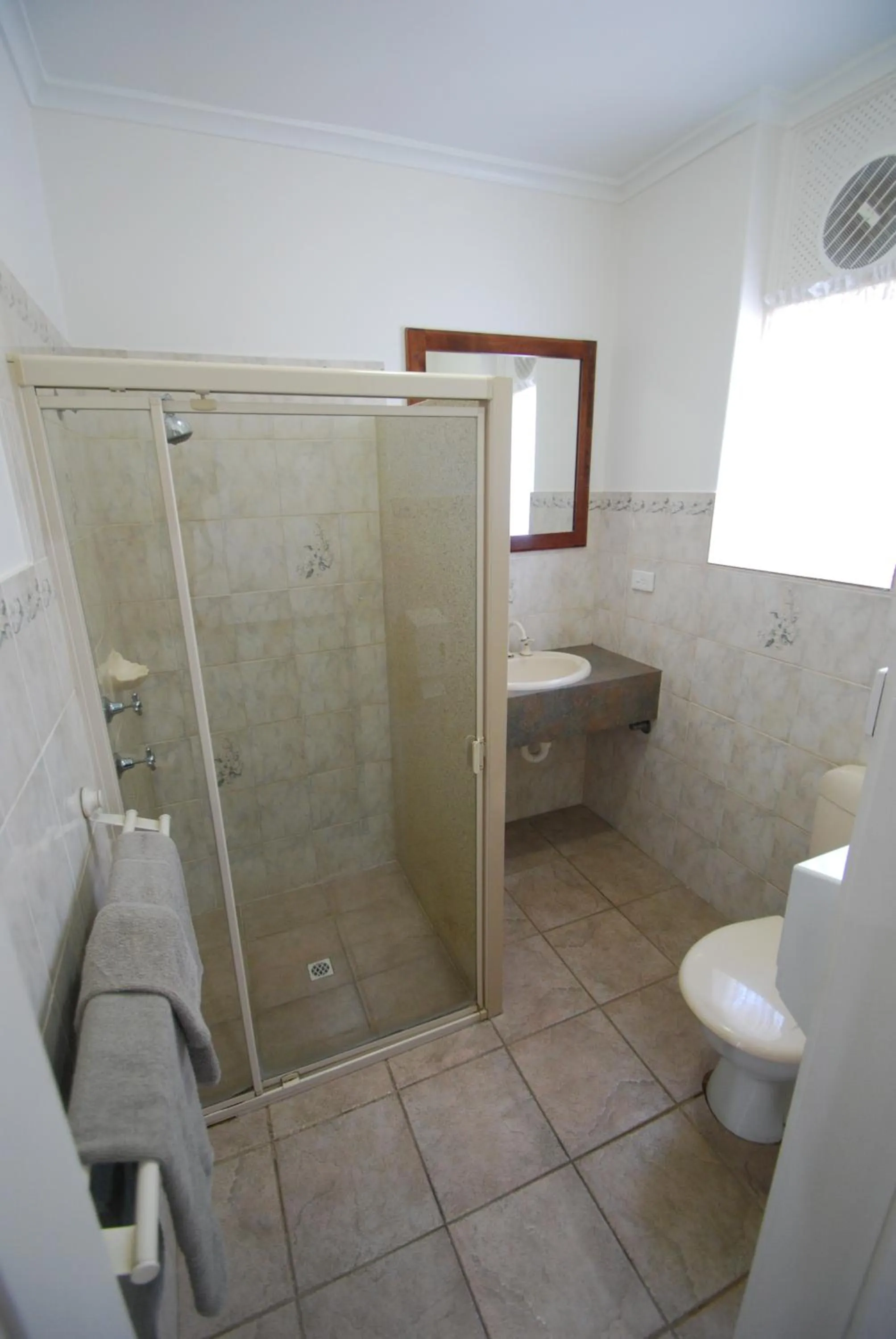 Bathroom in Comfort Inn & Suites Augusta Westside