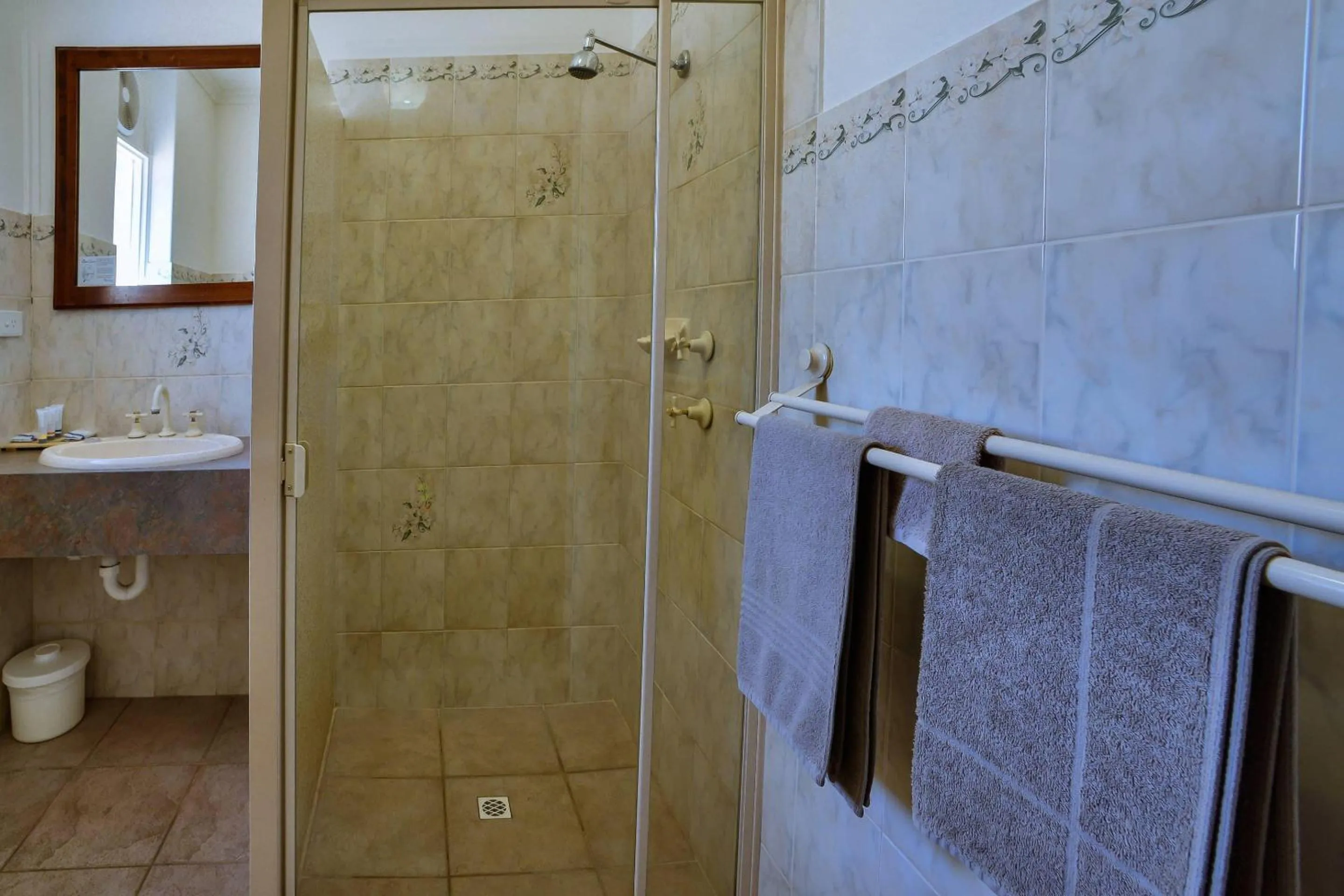 Bedroom in Comfort Inn & Suites Augusta Westside