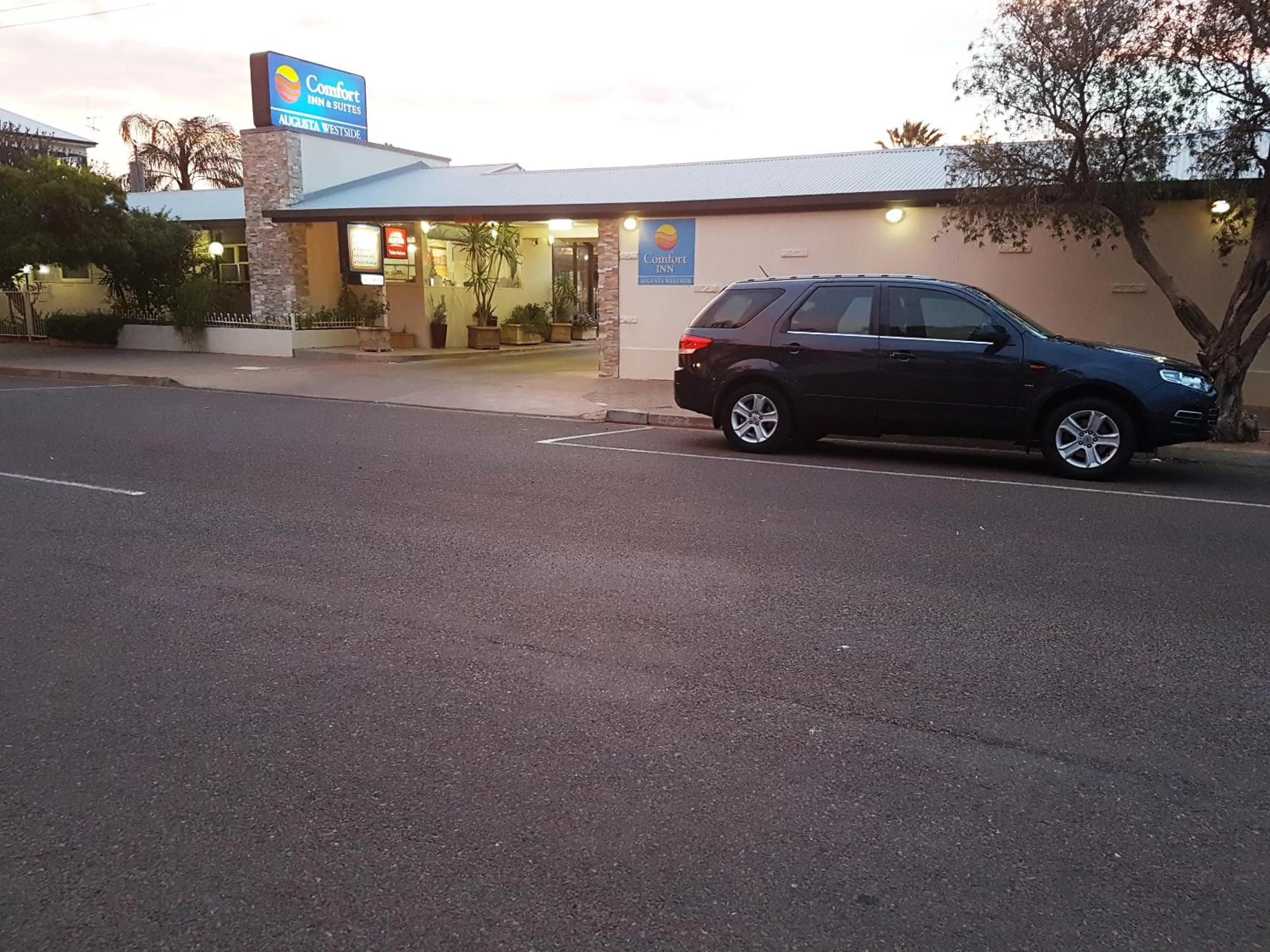 Facade/entrance in Comfort Inn & Suites Augusta Westside