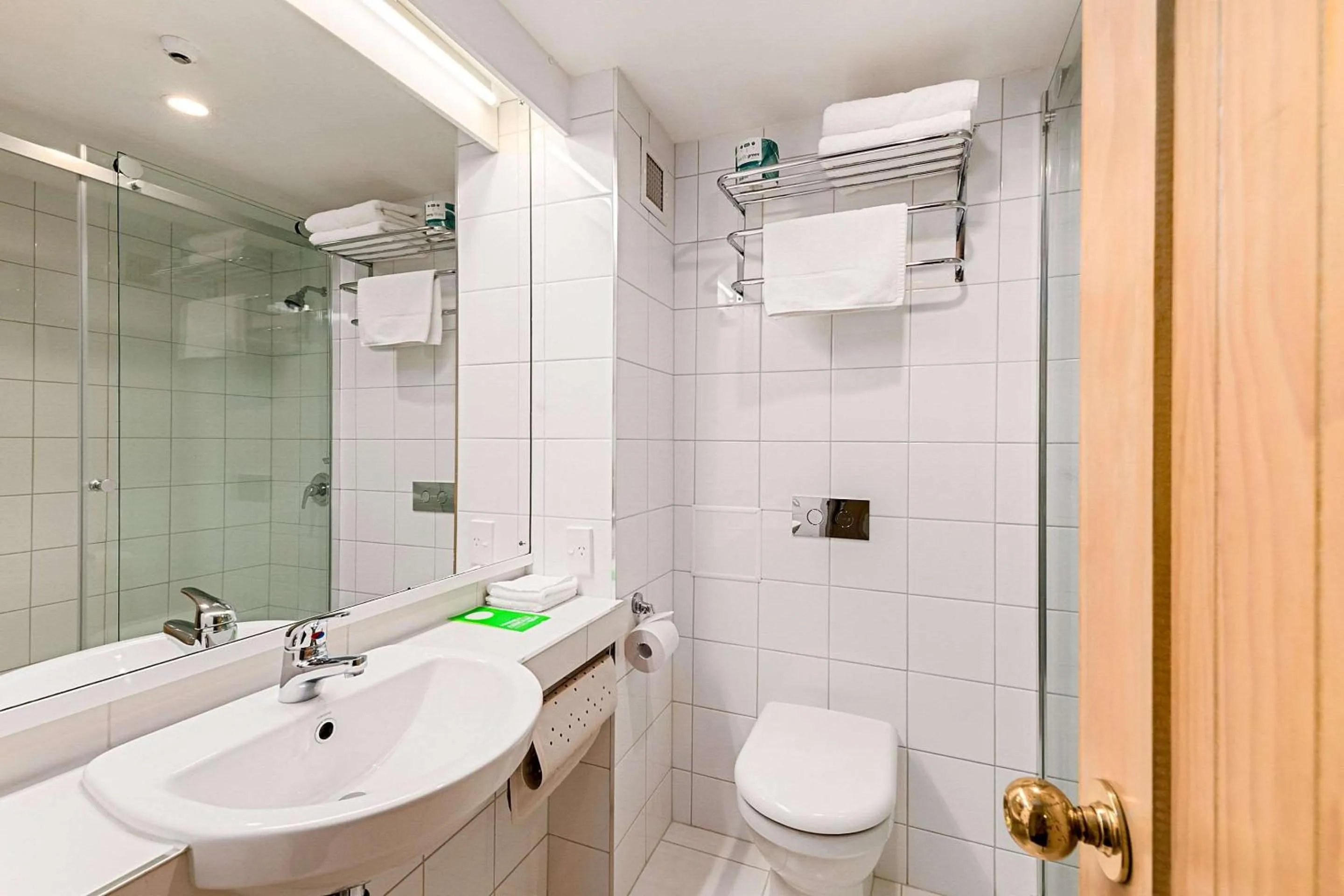 Bathroom in The Angus Hotel