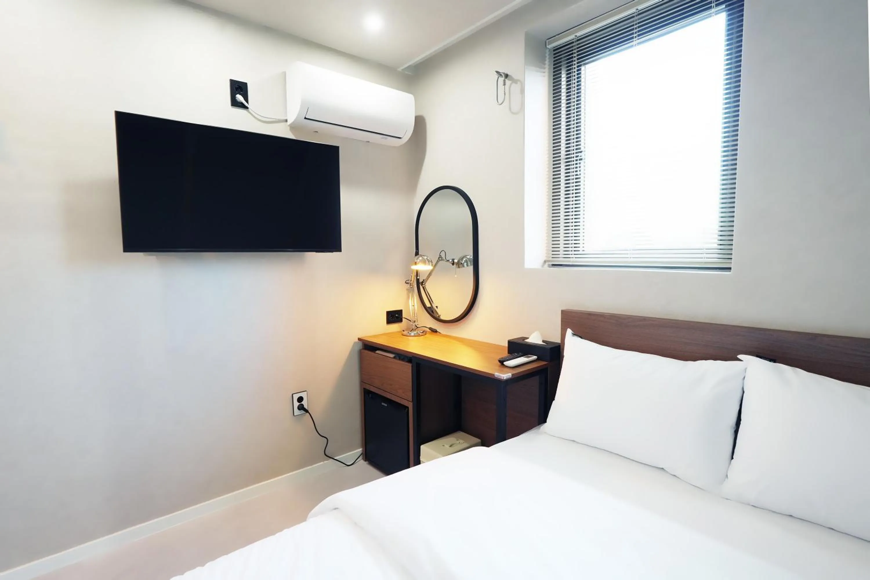 Bed in ZIYOLK Seoul Station